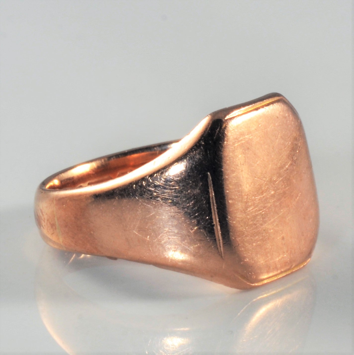 9k Rose Gold Signet Ring | SZ 5 |