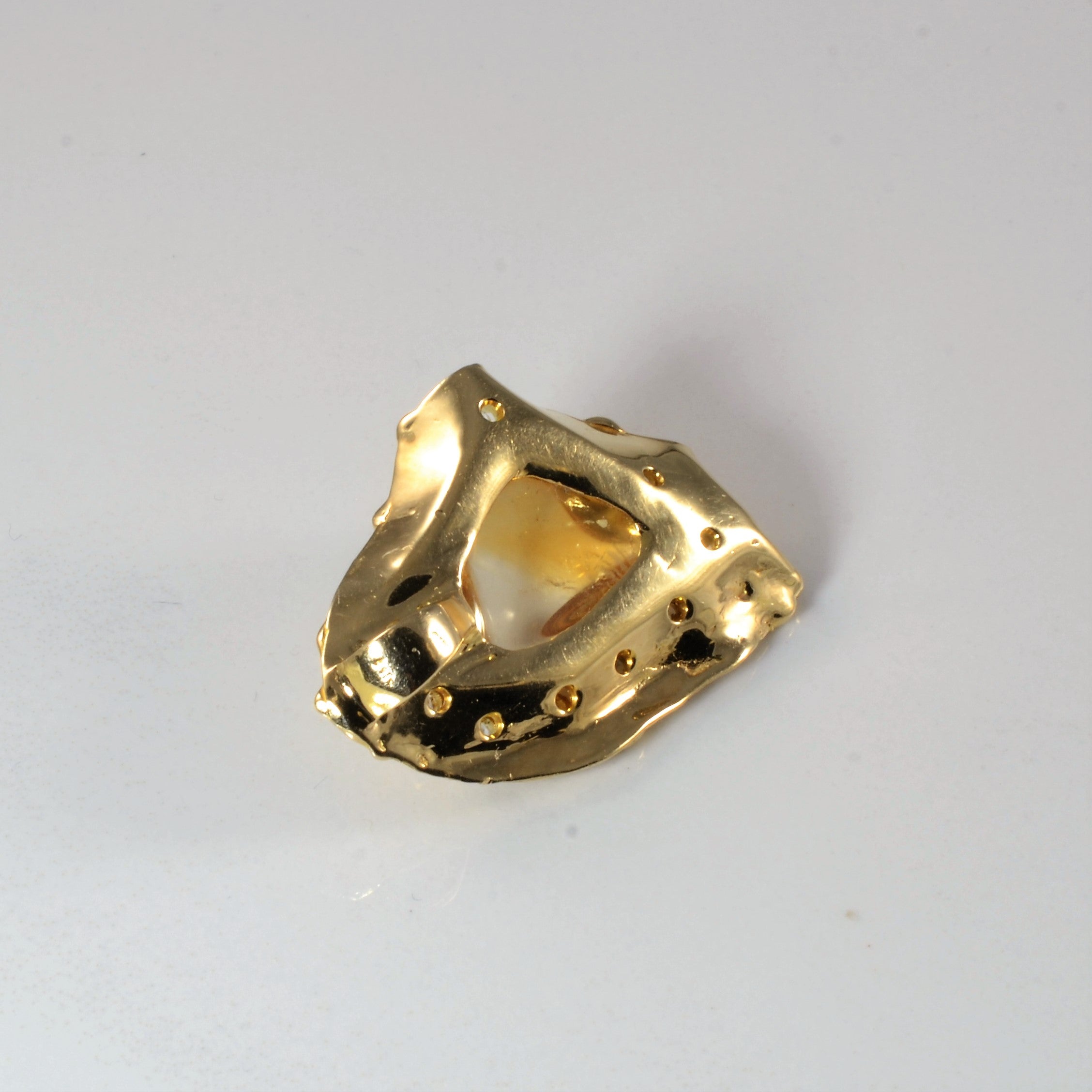Rock Crystal & Diamond Pendant | 0.18ctw, 0.25ctw, 10.00ct |