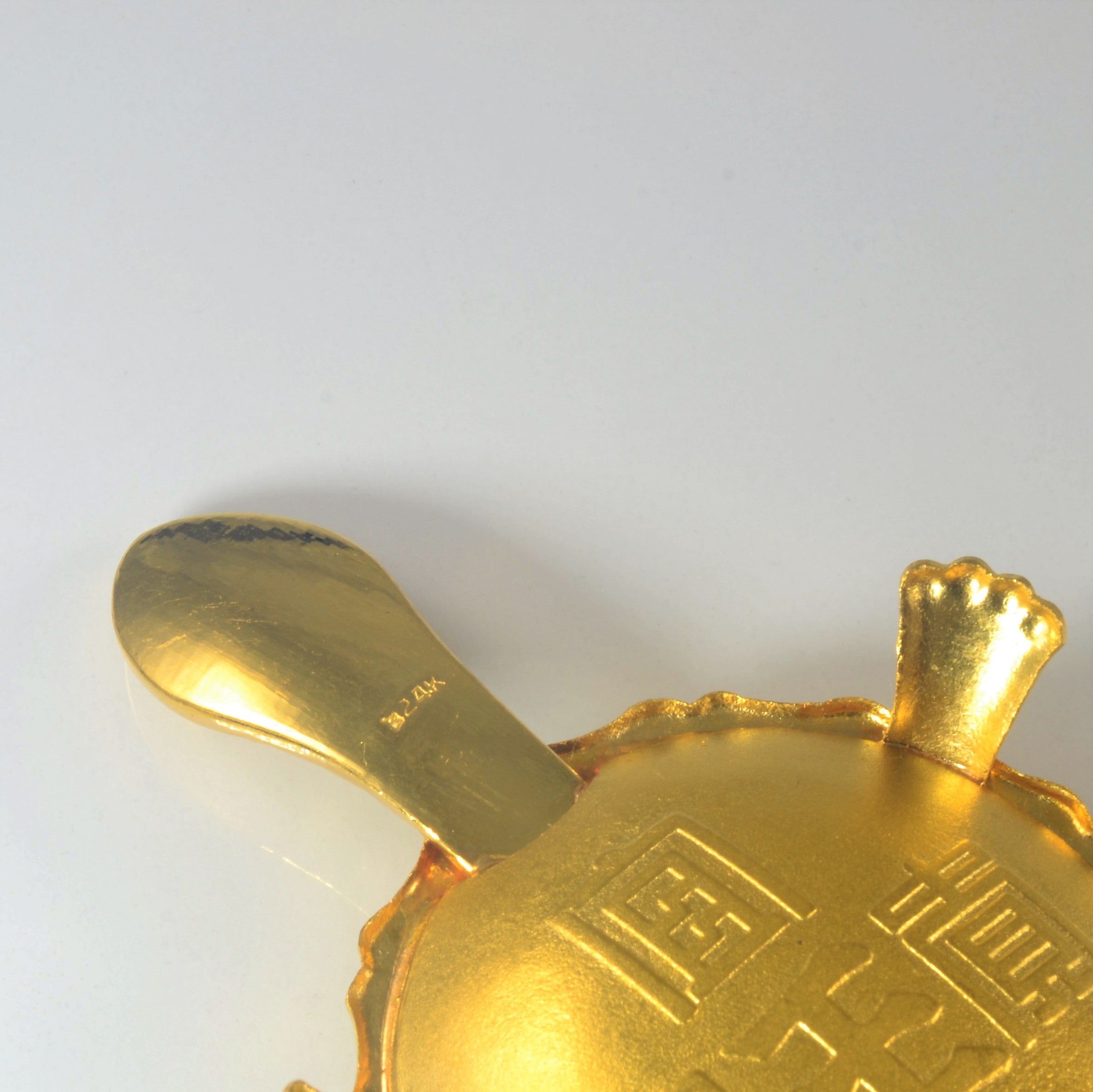 24k Yellow Gold Tortoise Show Piece |
