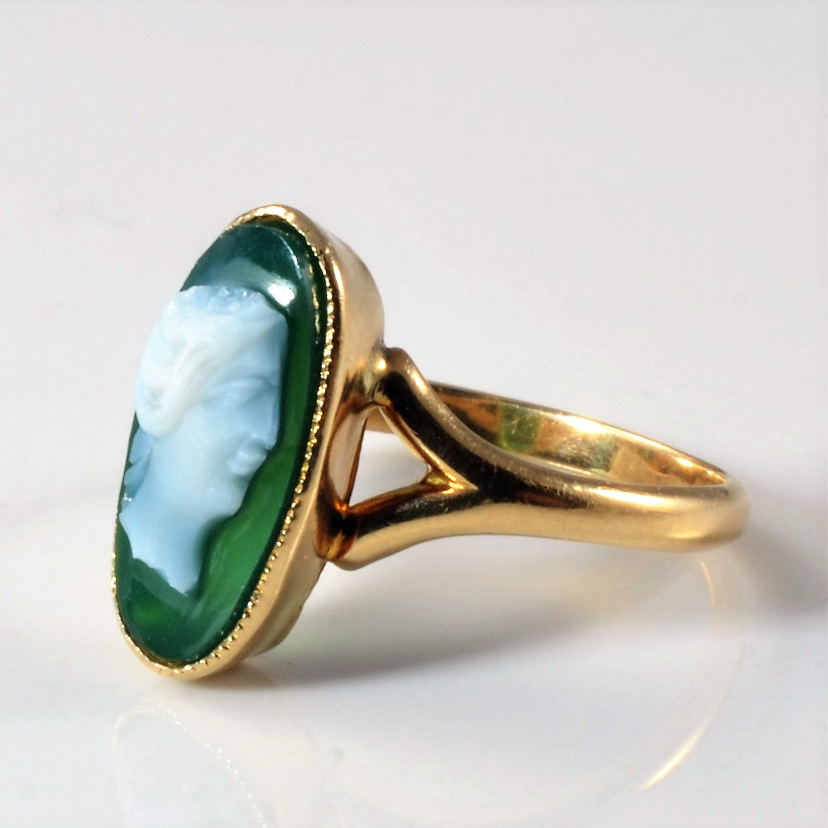 1950s Bezel Set Cameo Ring | SZ 5.5 |