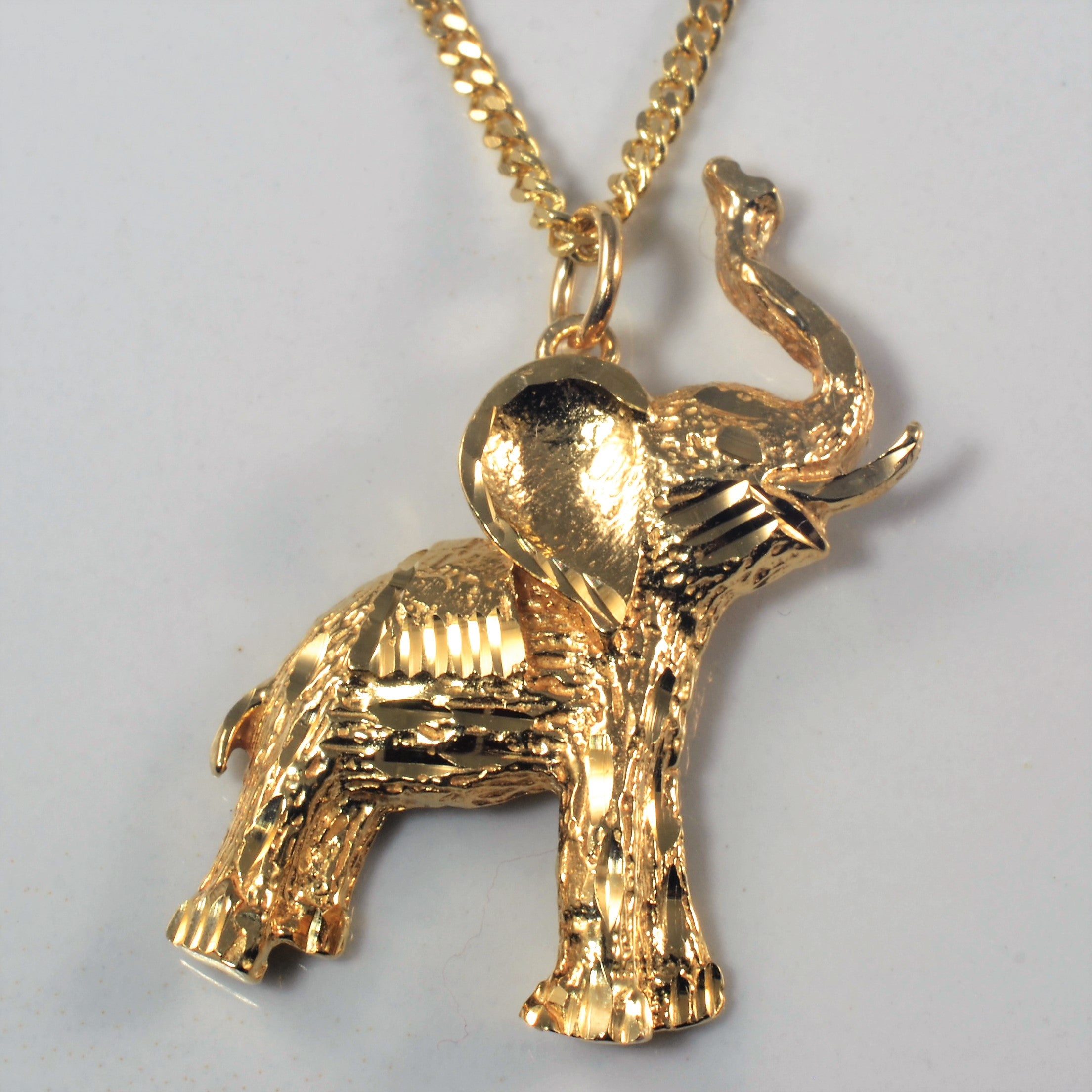 Lucky Elephant Necklace | 18" |