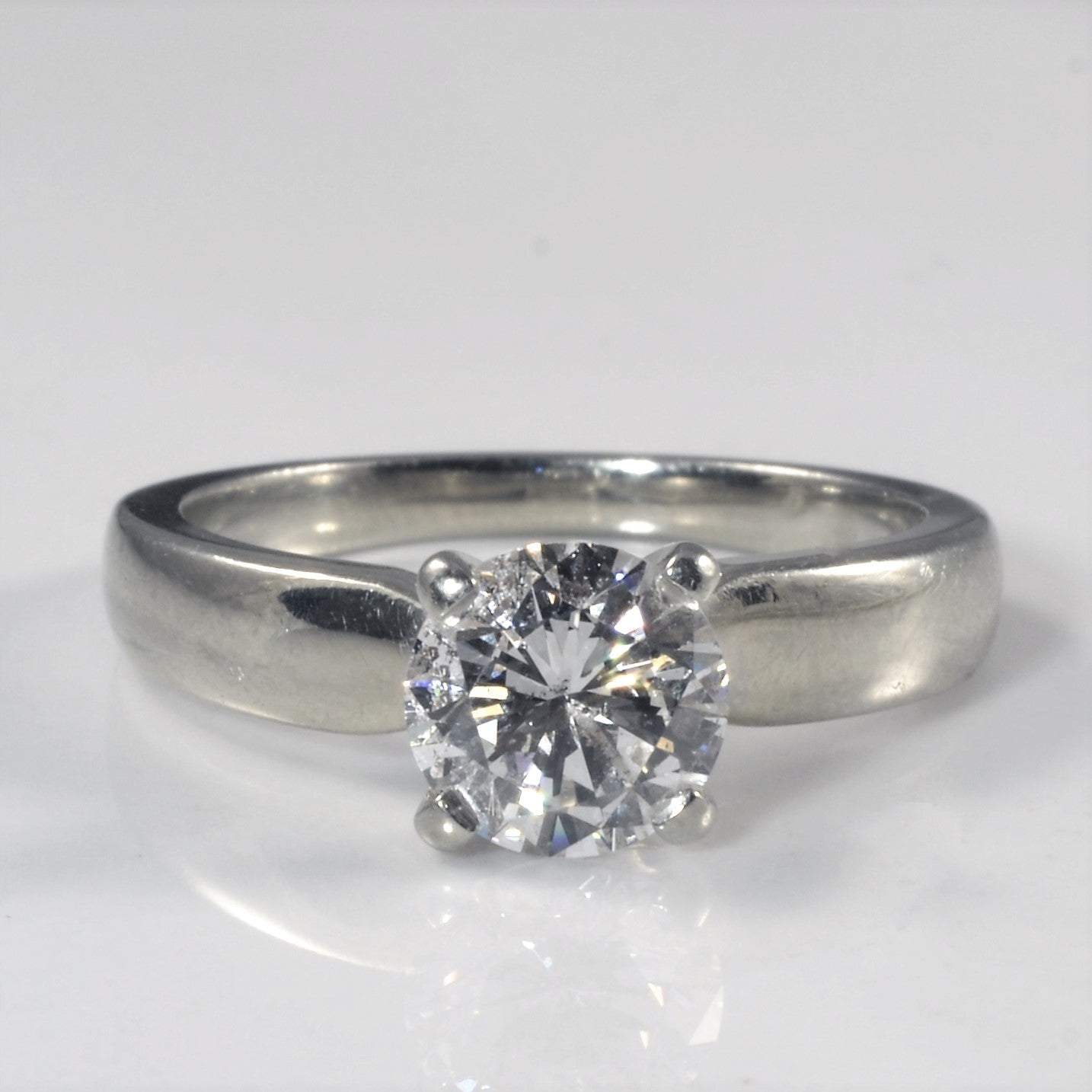 Solitaire Diamond Engagement Ring SZ1