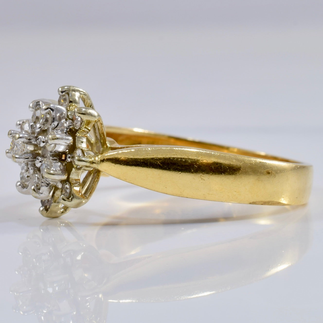 Diamond Cluster Ring | 0.25 ctw SZ 6 |