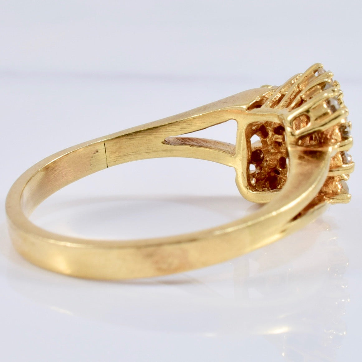 Diamond Cluster Ring | 0.30 ctw SZ 6.75 |