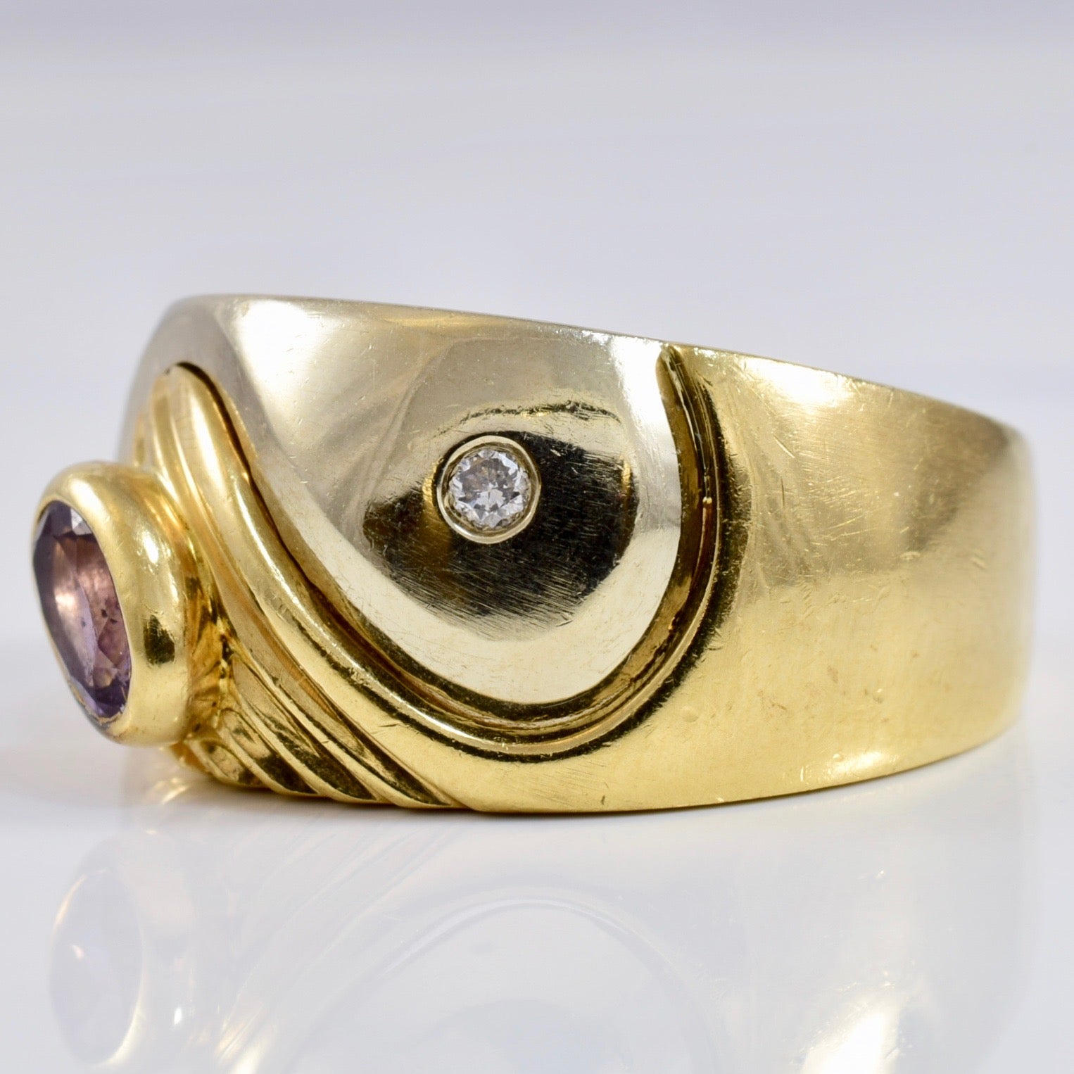 Yin and Yang Diamond and Amethyst Ring | 0.03 ct SZ 6.25 |