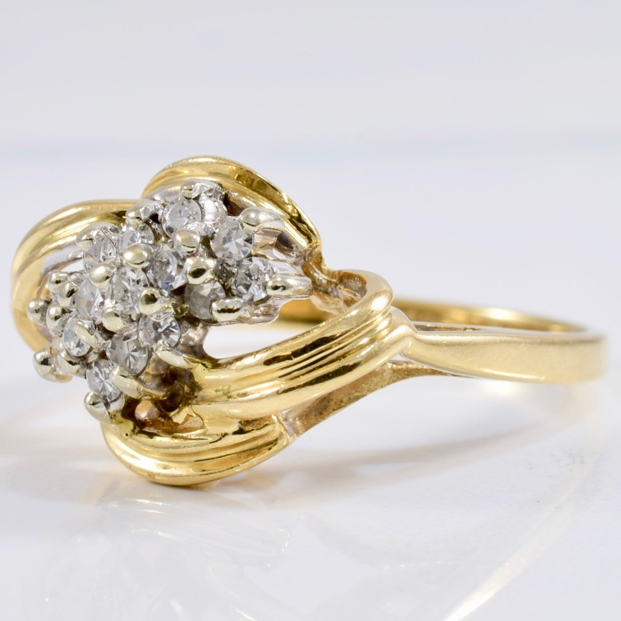Diamond Cluster Knot Ring | 0.21 ctw SZ 5.25 |