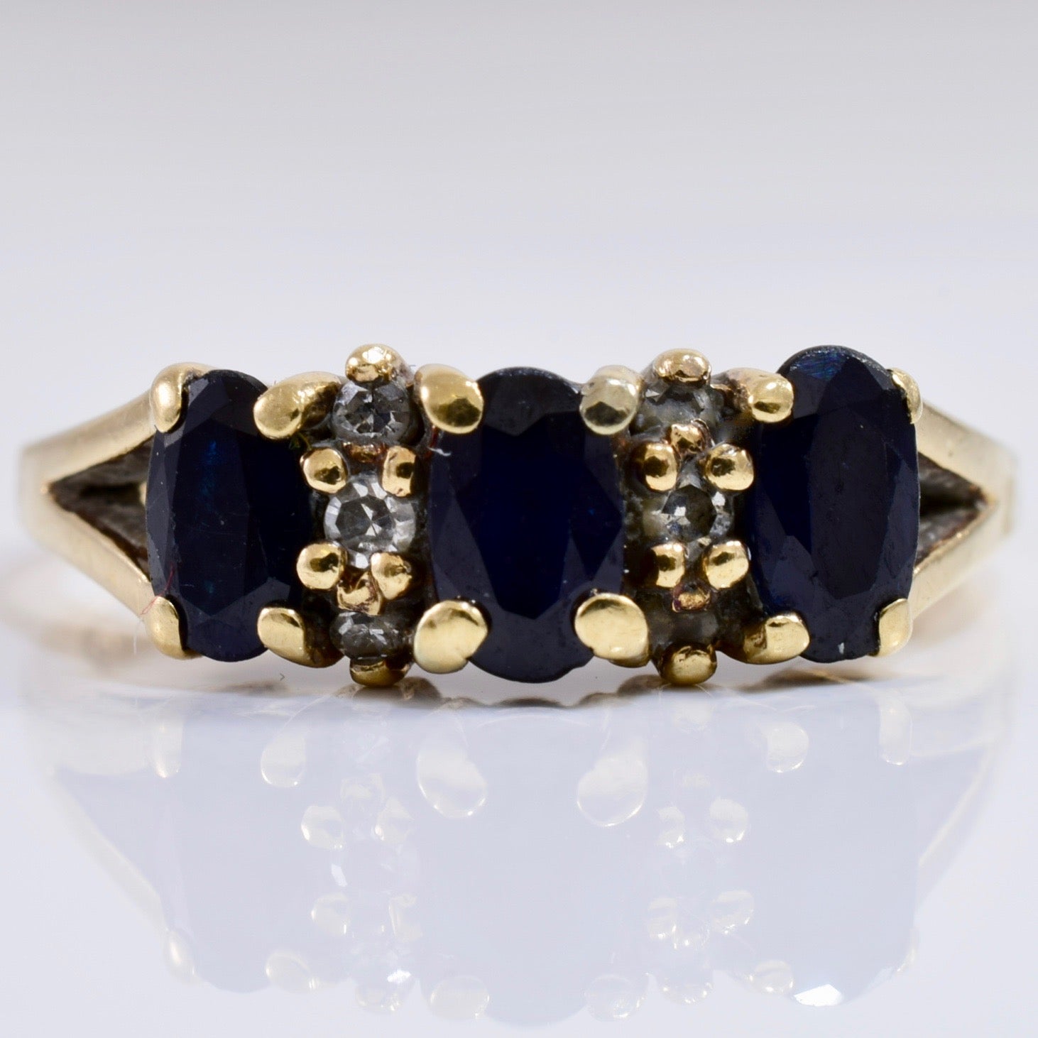 Sapphire and Diamond Ring | 0.06 ctw SZ 5.5 |