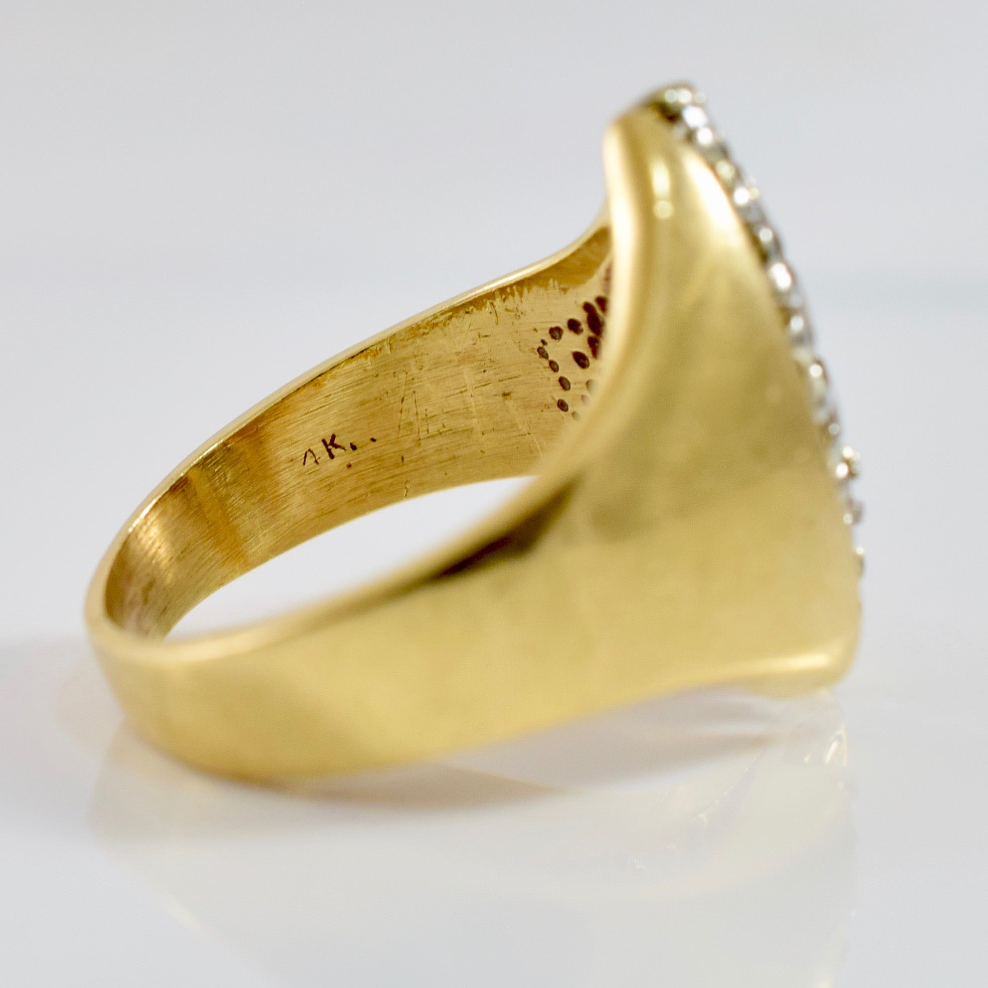 Off Set Diamond Ring | 0.06 ctw SZ 5 |