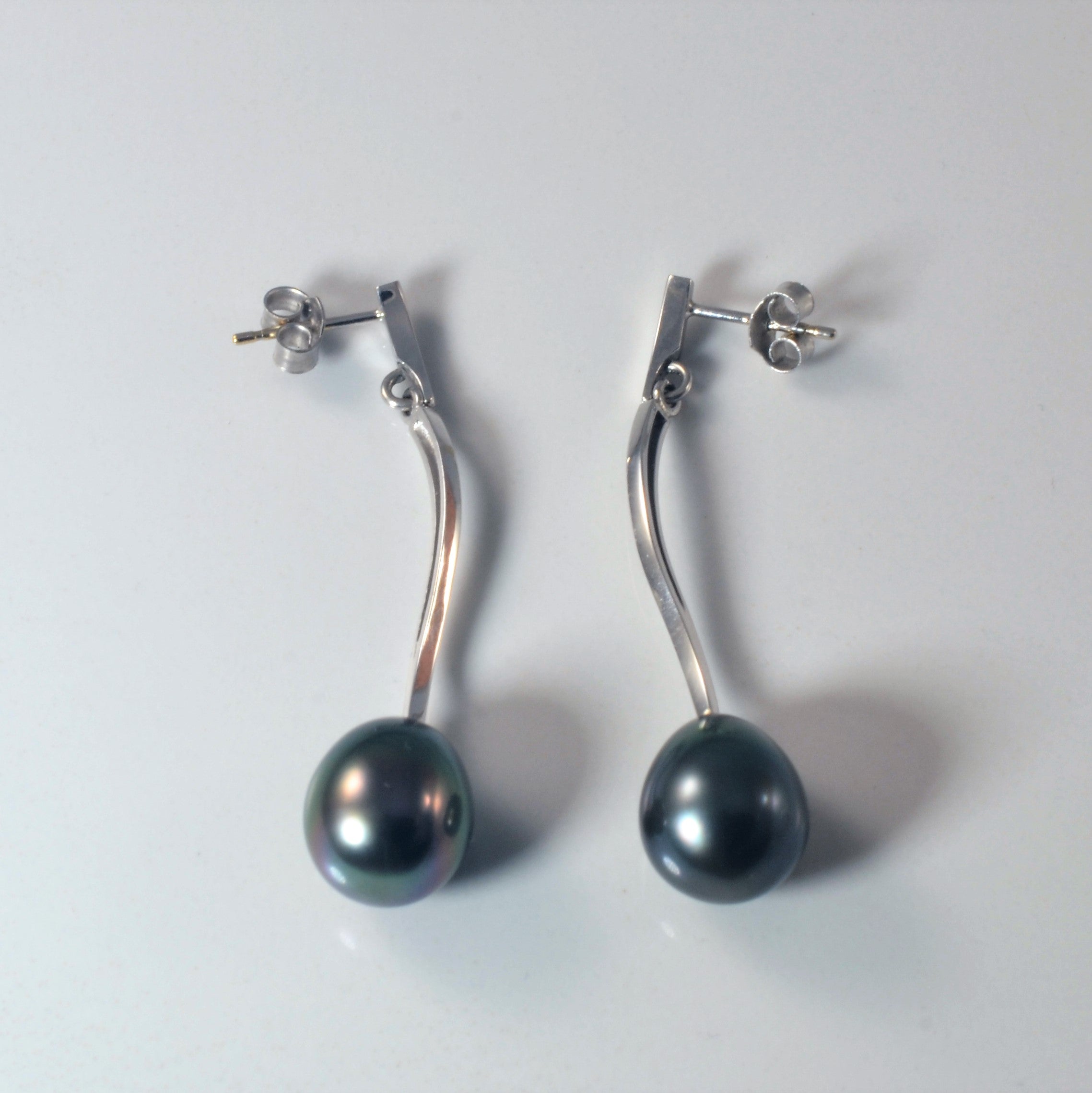 Tahitian Pearl Drop Earrings |