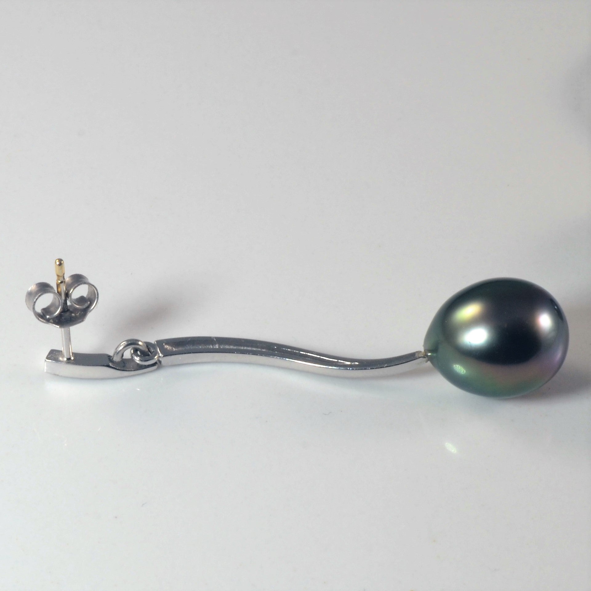 Tahitian Pearl Drop Earrings |