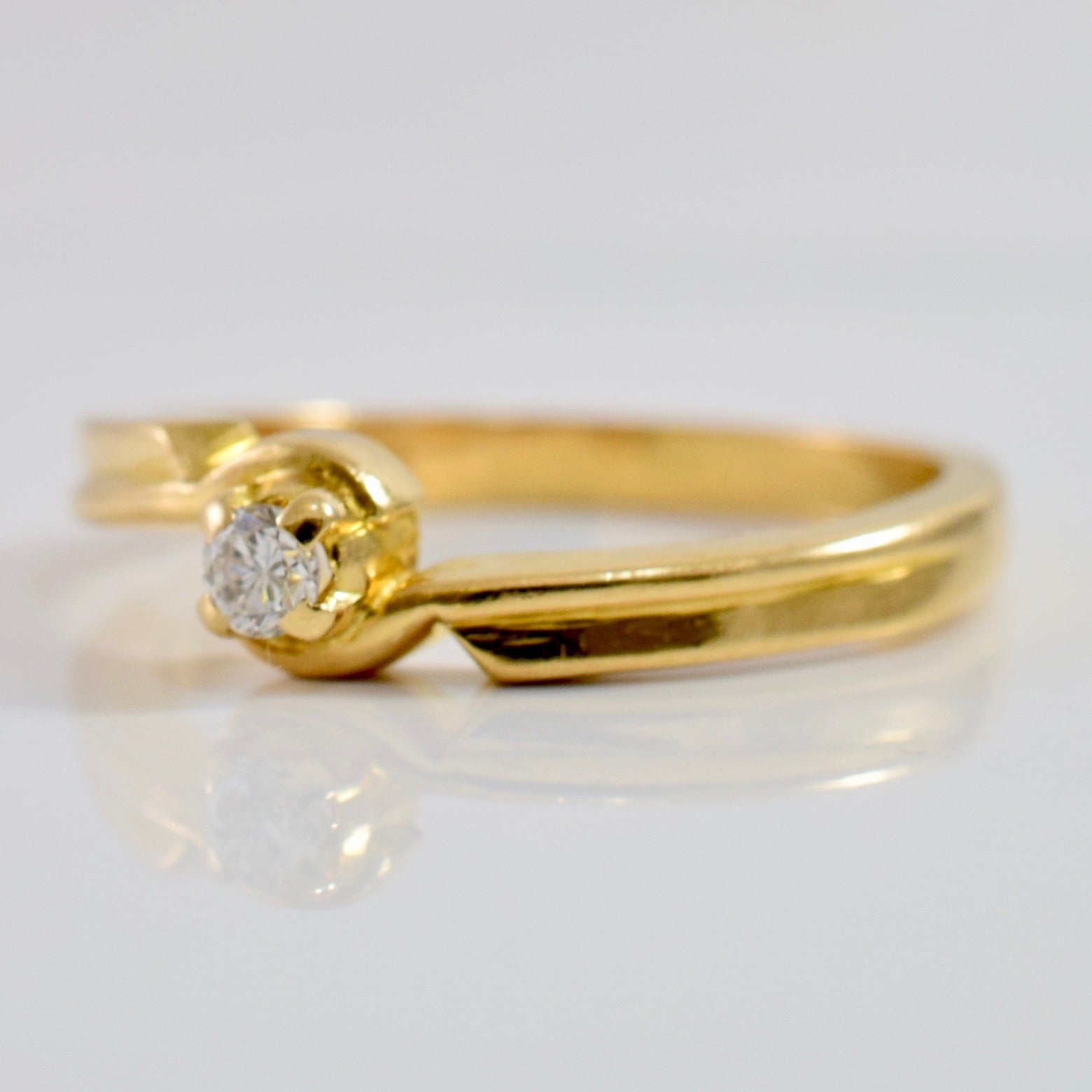 Diamond Bypass Ring | 0.06 ctw SZ 5.5 |