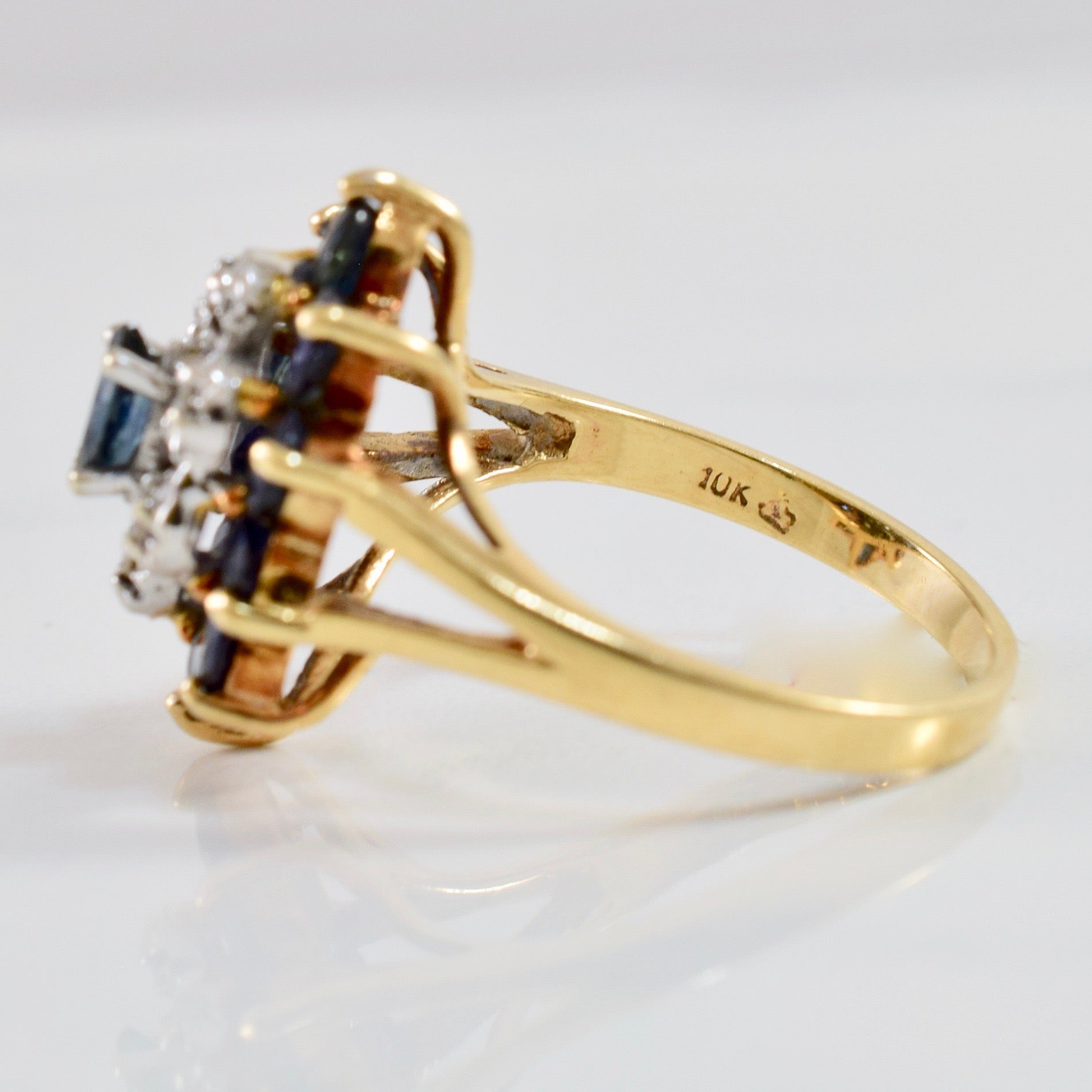 Diamond and Sapphire Cluster Ring | 0.05 ctw SZ 7.5 |