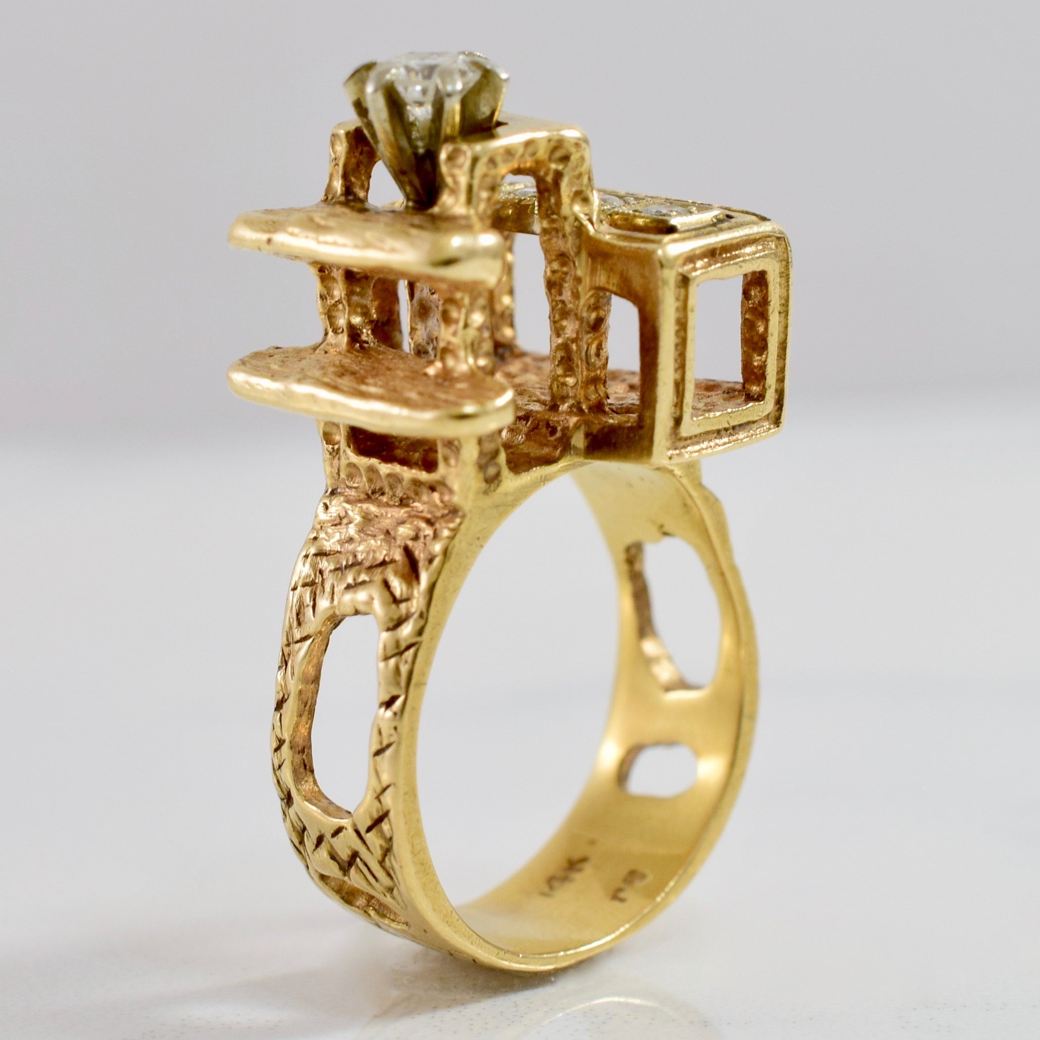 High Rise Diamond Ring | 0.30 ctw SZ 6.25 |