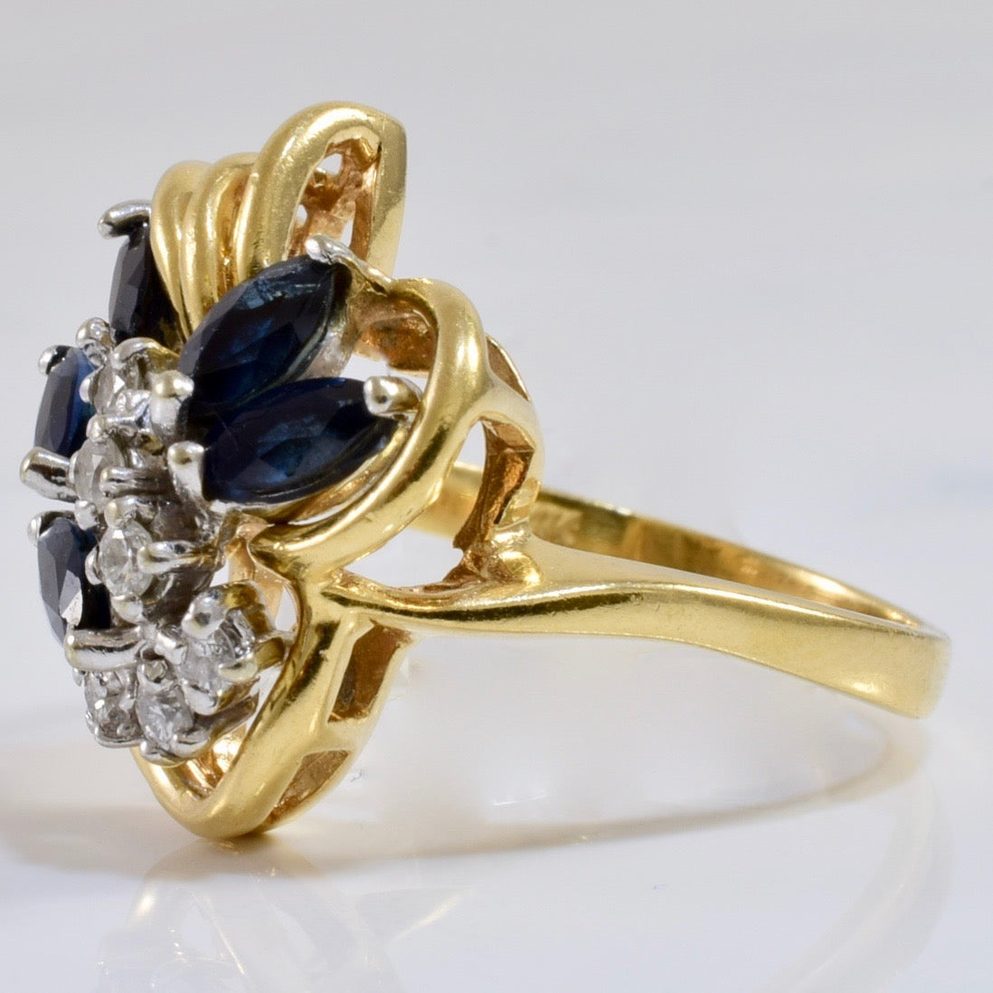 Sapphire and Diamond Ring | 0.18 ctw SZ 6.75 |