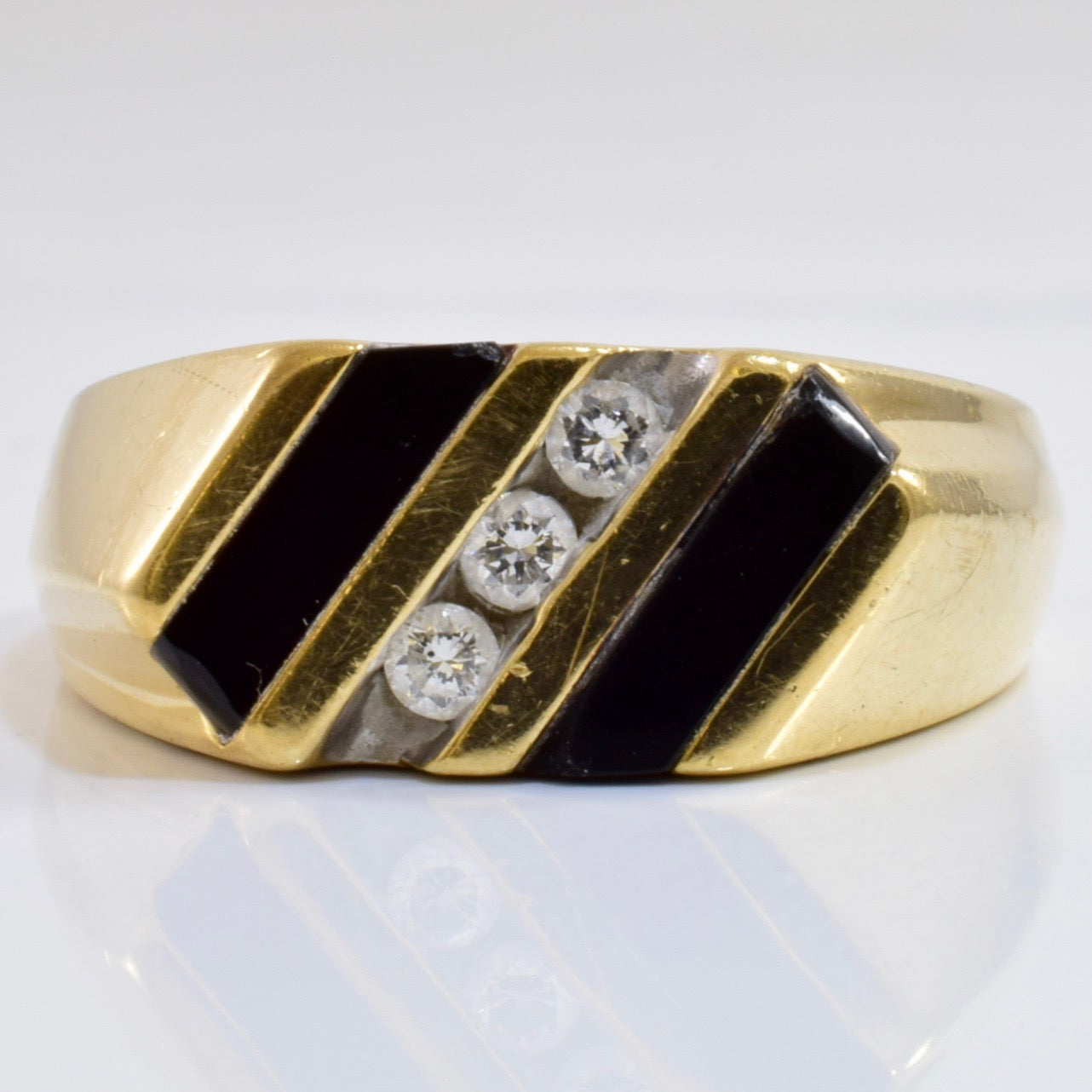 Onyx and Diamond Ring | 0.15 ctw SZ 9.75 |
