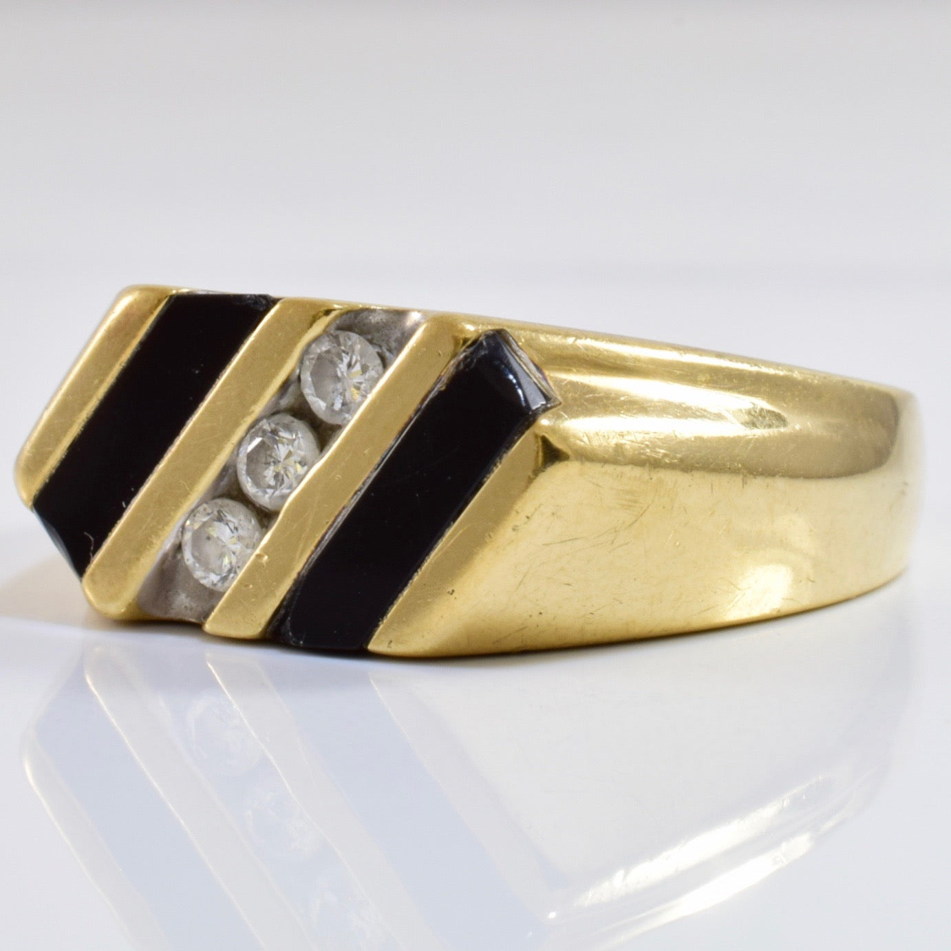 Onyx and Diamond Ring | 0.15 ctw SZ 9.75 |