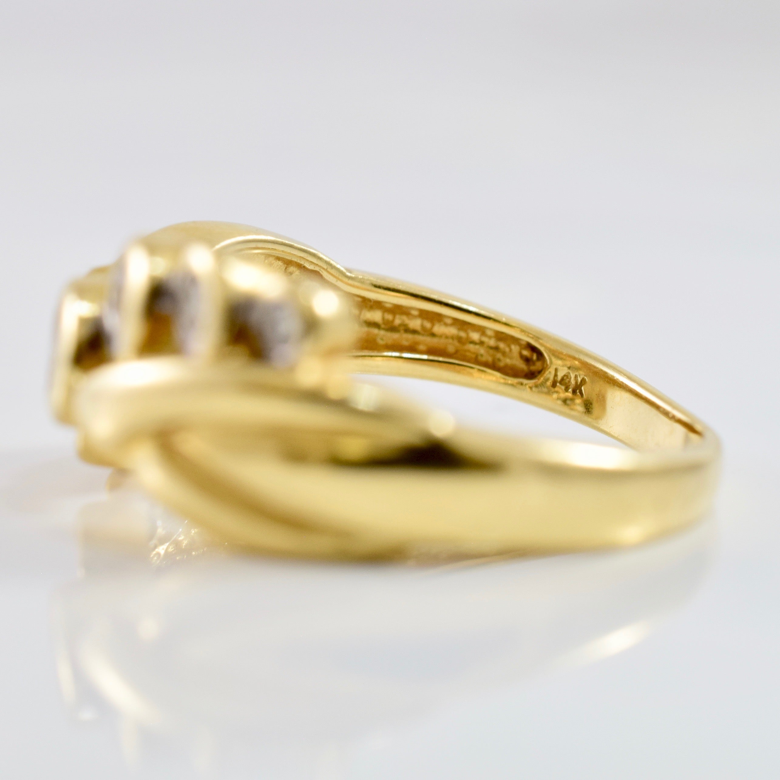 Bezel Set Diamond Band | 0.21 ctw SZ 6.75 |