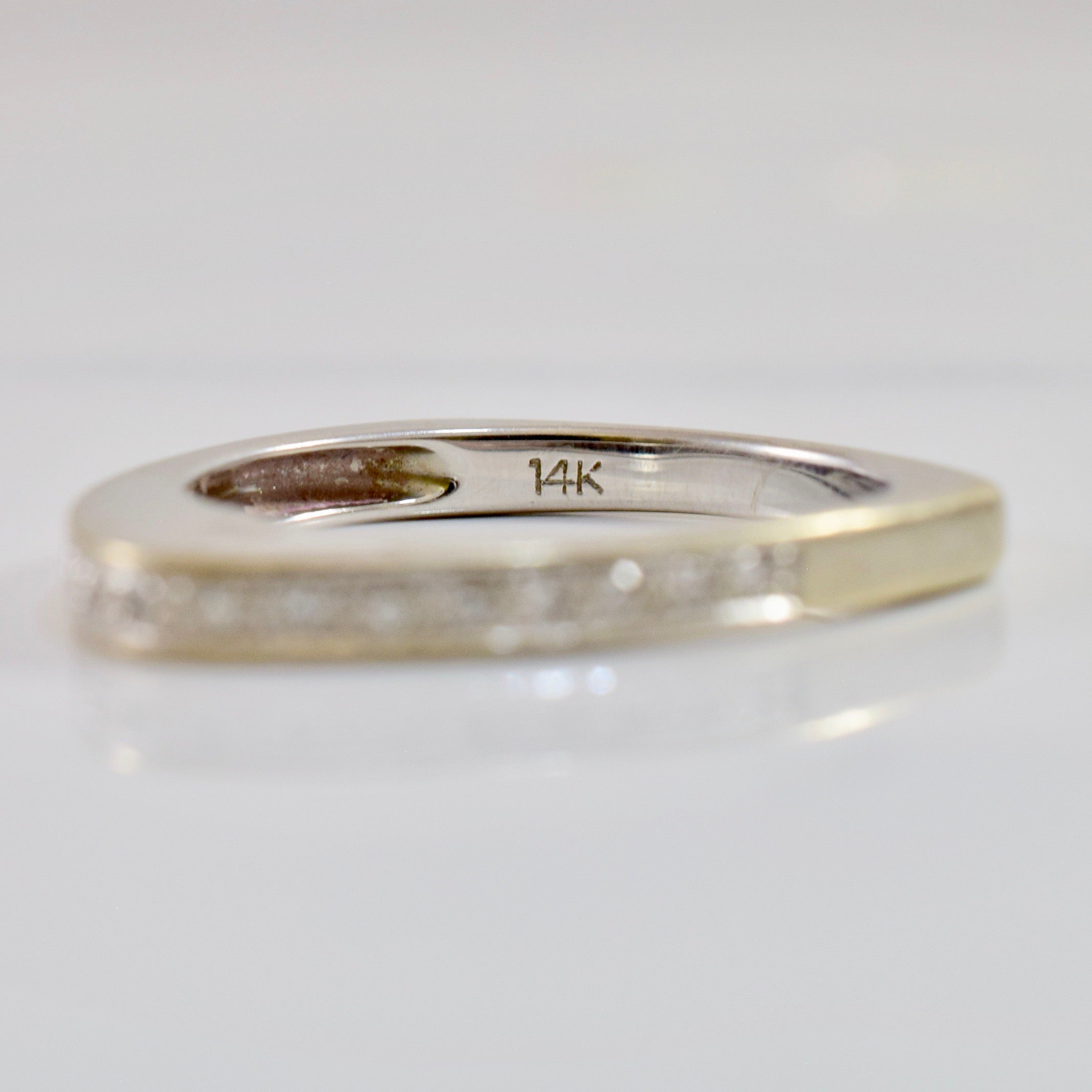 High Set Diamond Band | 0.17 ctw SZ 6.5 |