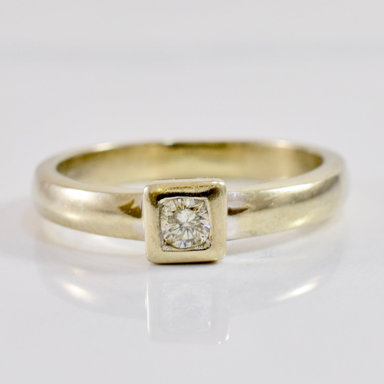 Petite Flush Set Diamond Ring | 0.10 ct SZ 5 |