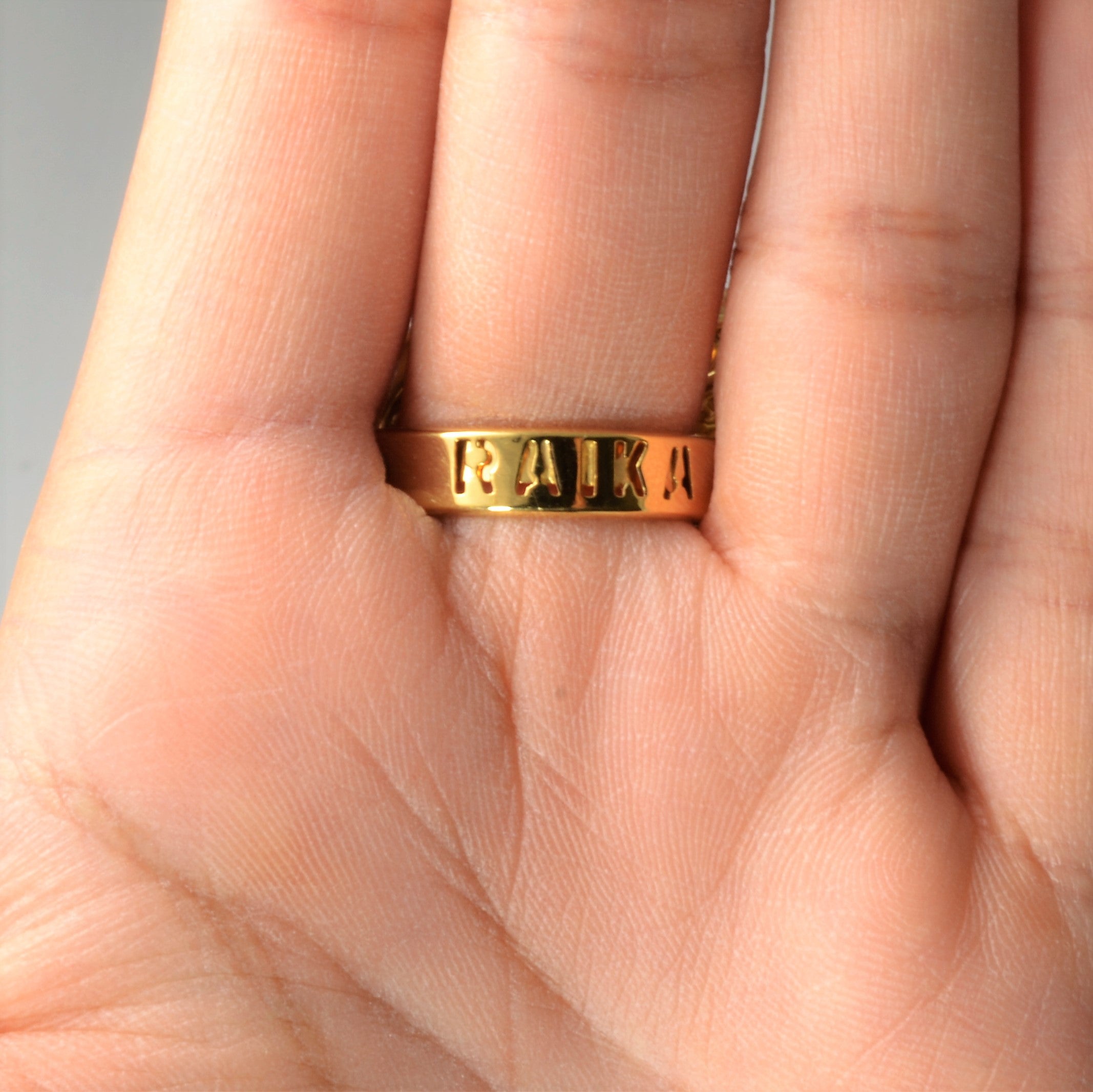 Raika' Hollow Bow Ring | SZ 9.75 |