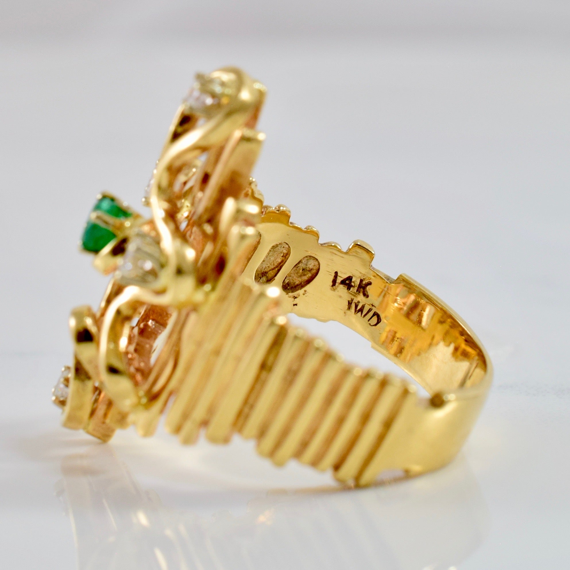 Custom Diamond and Emerald Freeform Ring | 0.15 ctw SZ 7 |