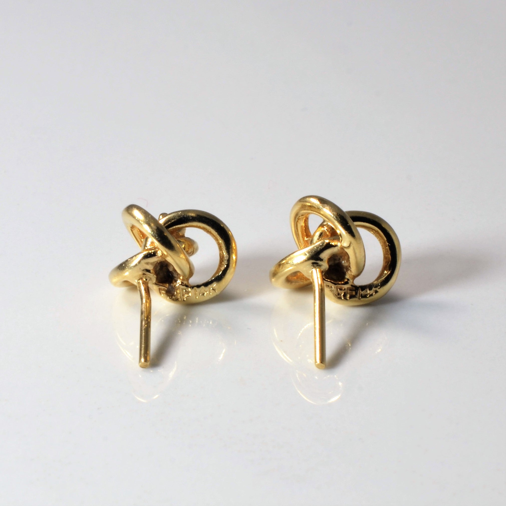 Diamond Knot Earrings | 0.04ctw |