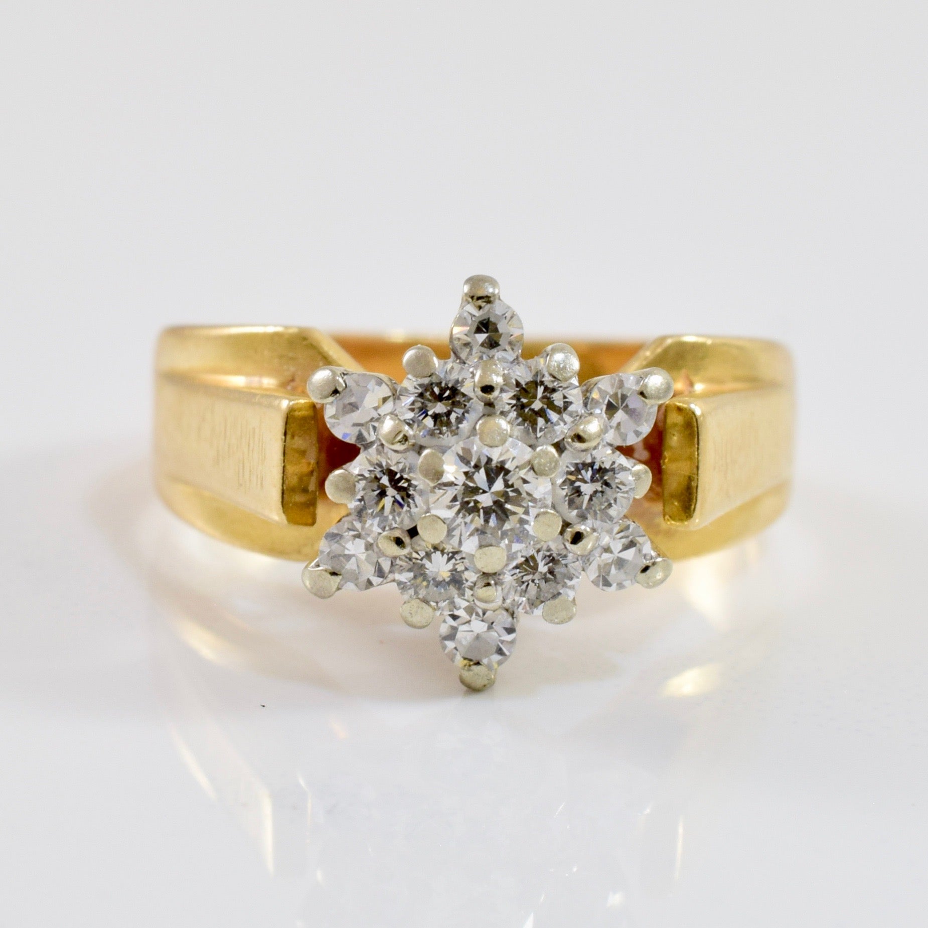 Starburst Diamond Cluster Ring | 0.40 ctw SZ 4 |