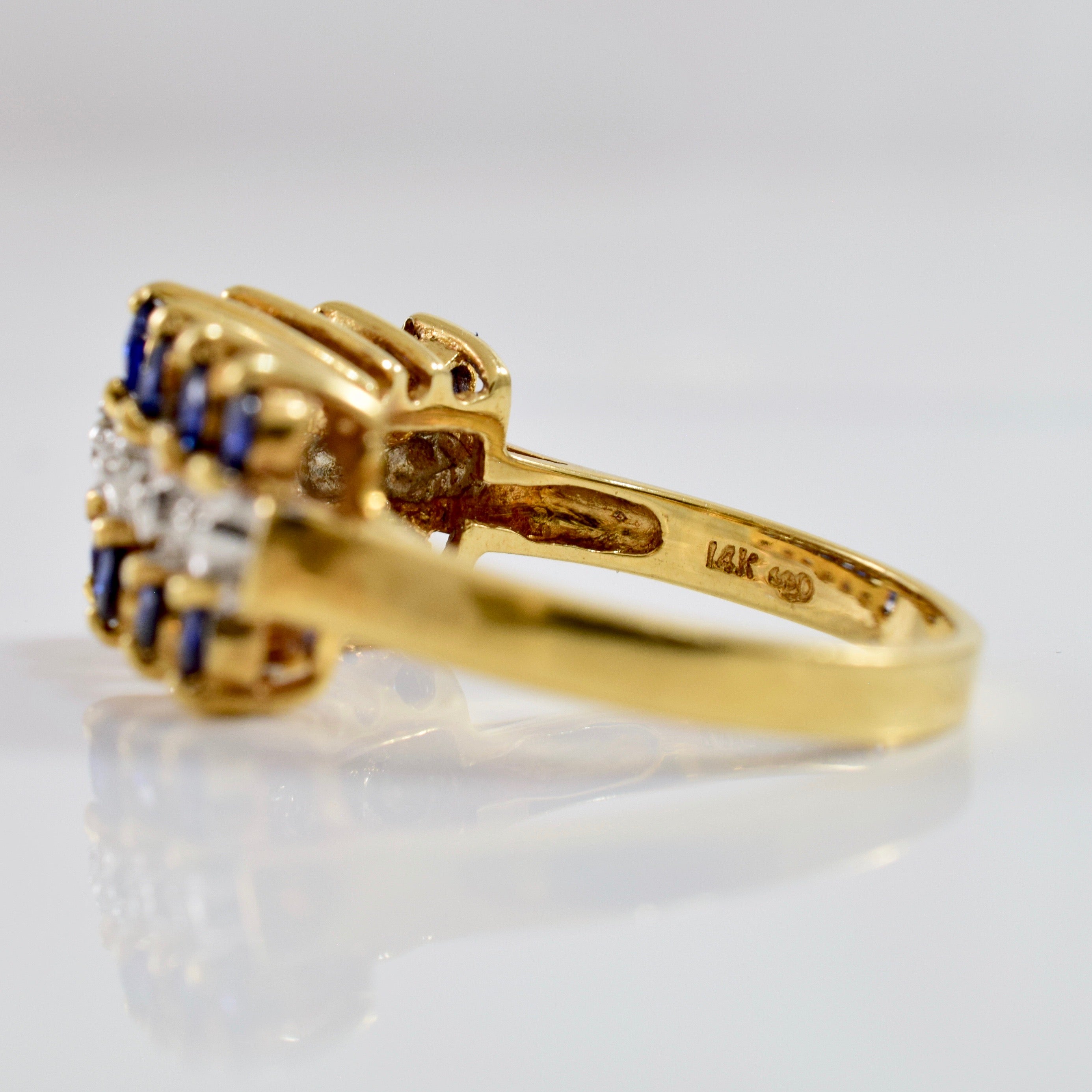High Set Diamond and Sapphire Ring | 0.03 ctw SZ 7 |