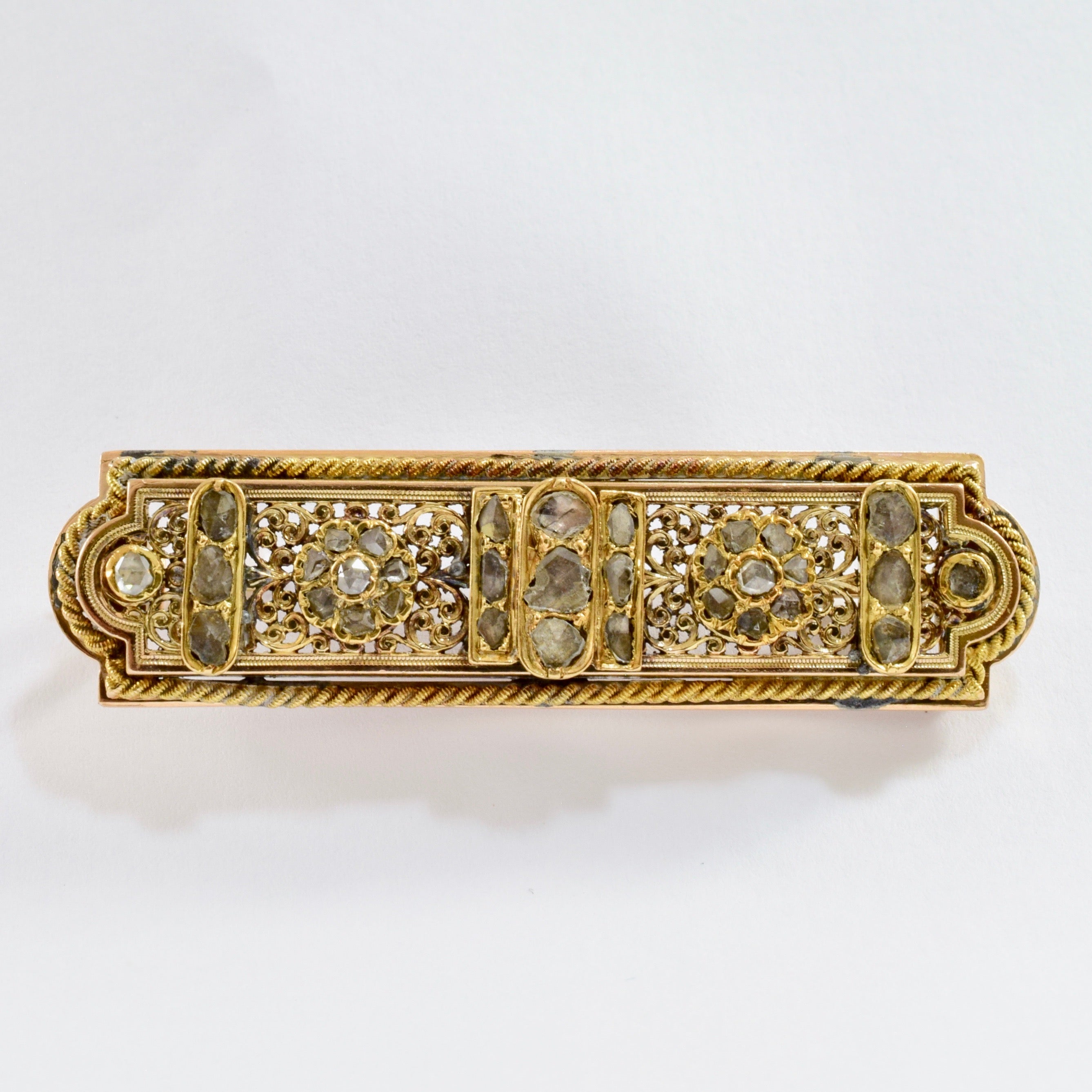 Stunning Victorian Era Brooch | 0.35ctw |