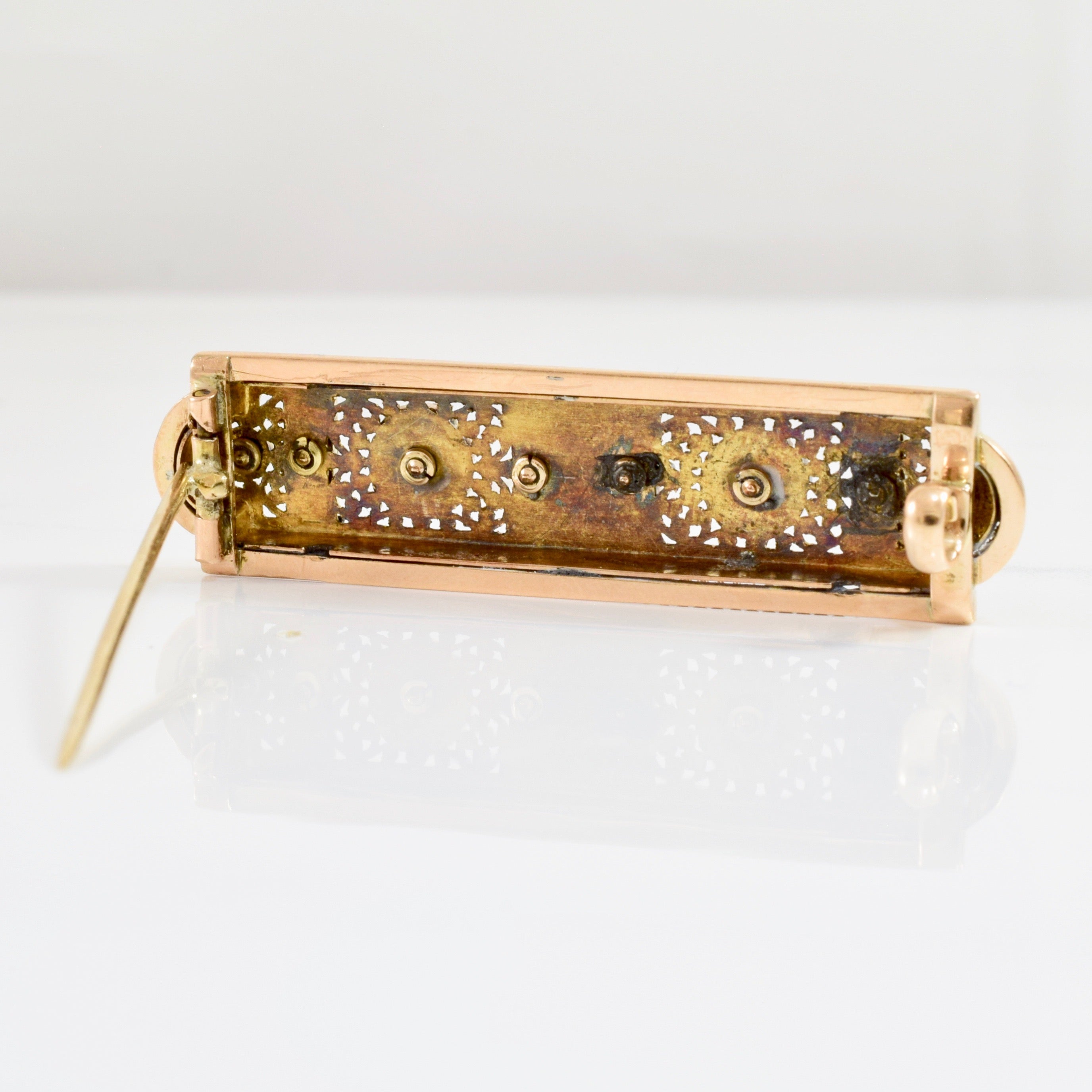 Stunning Victorian Era Brooch | 0.35ctw |