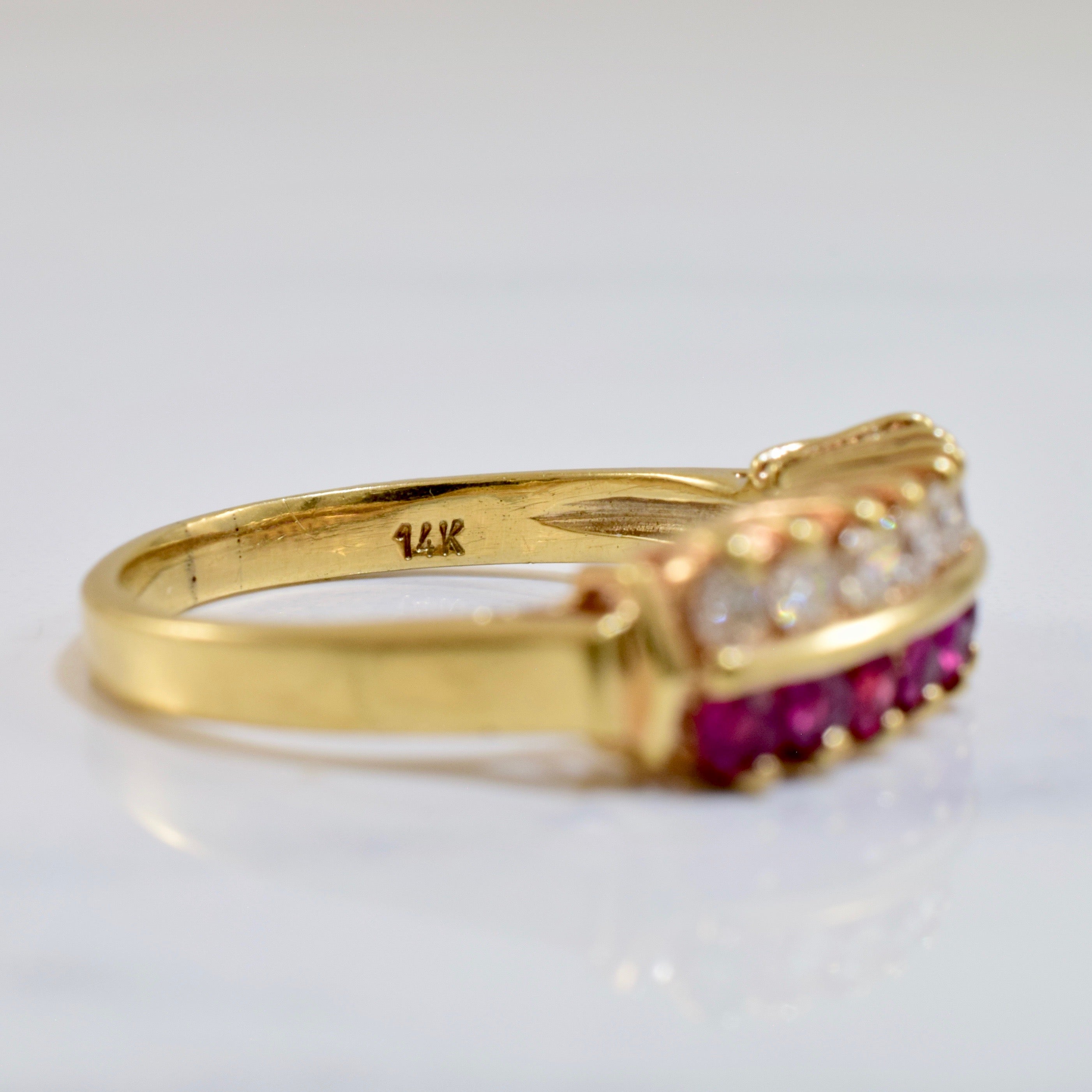 Ruby and Diamond Ring | 0.40 ctw SZ 7.5 |