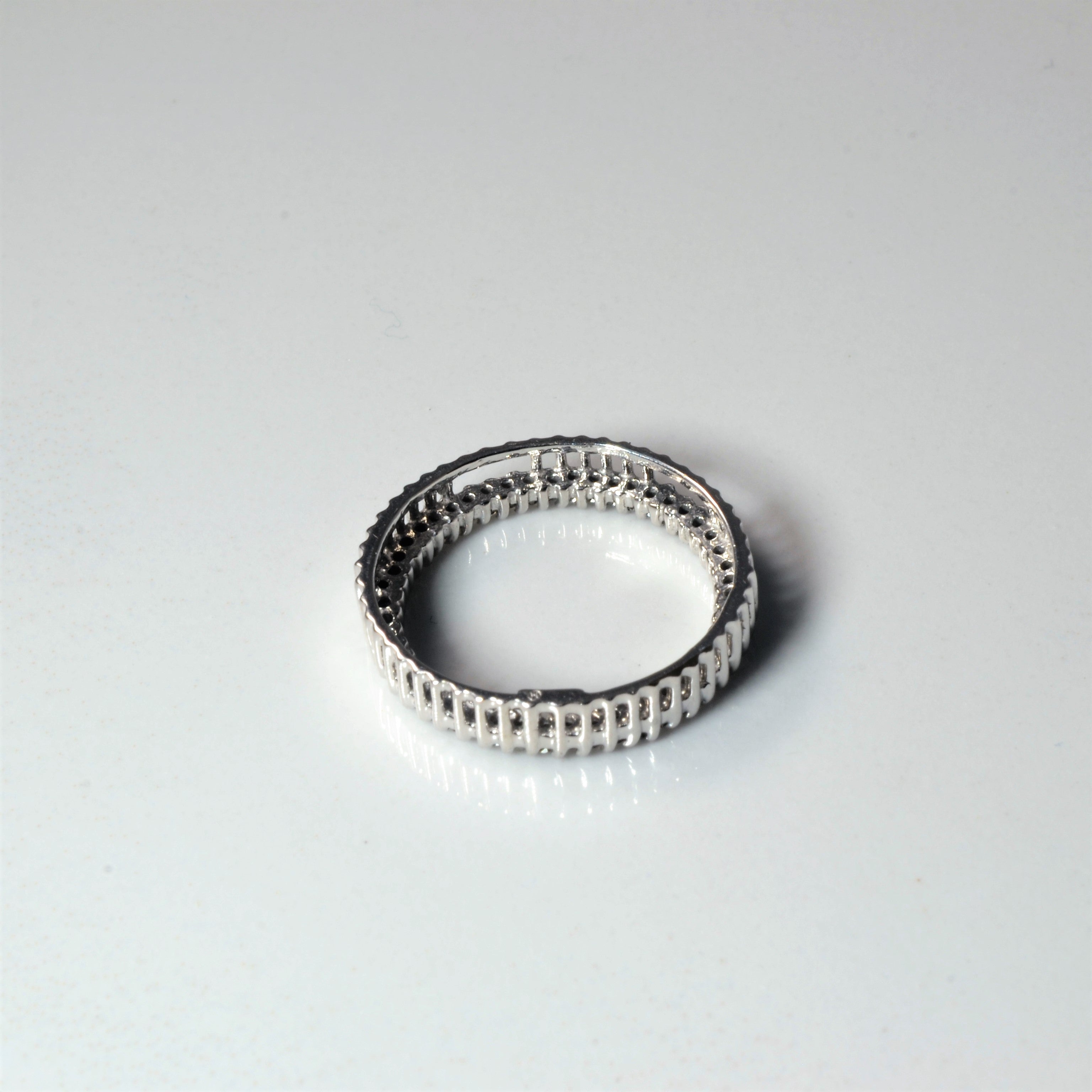 Diamond Circle Pendant | 0.25ctw |