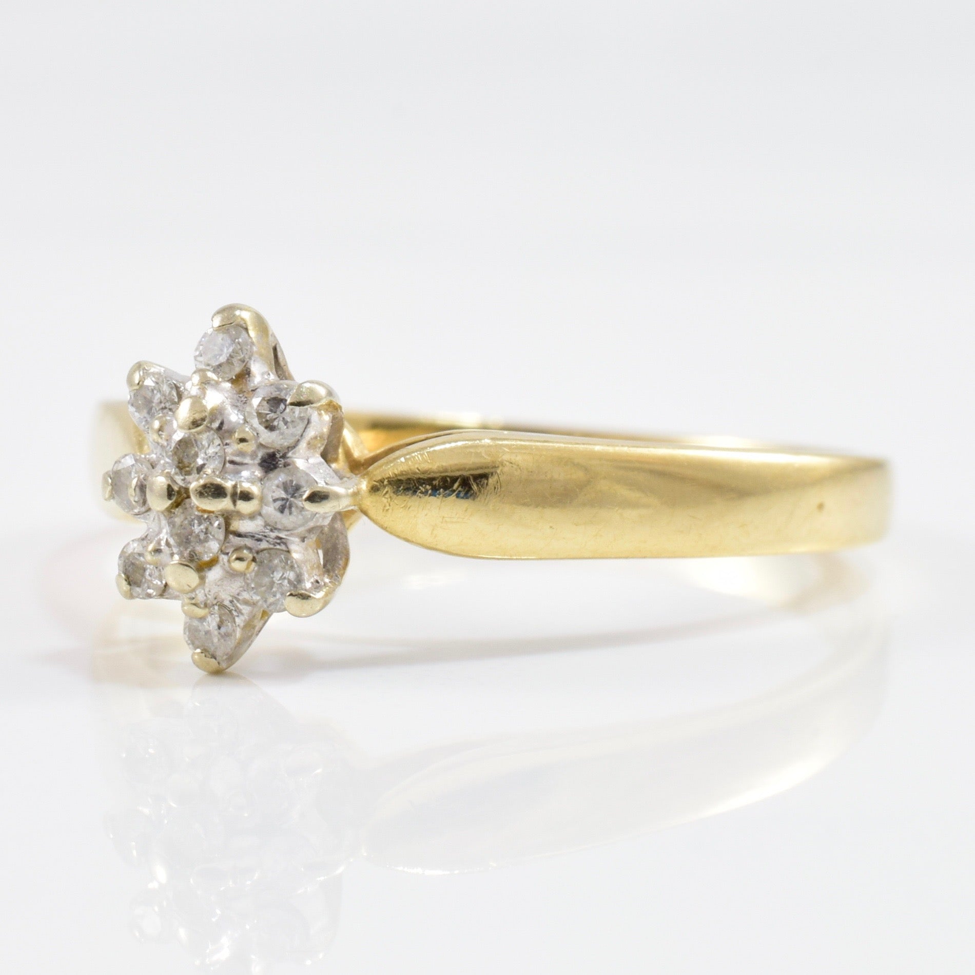 Diamond Cluster Ring | 0.10 ctw SZ 6.5 |