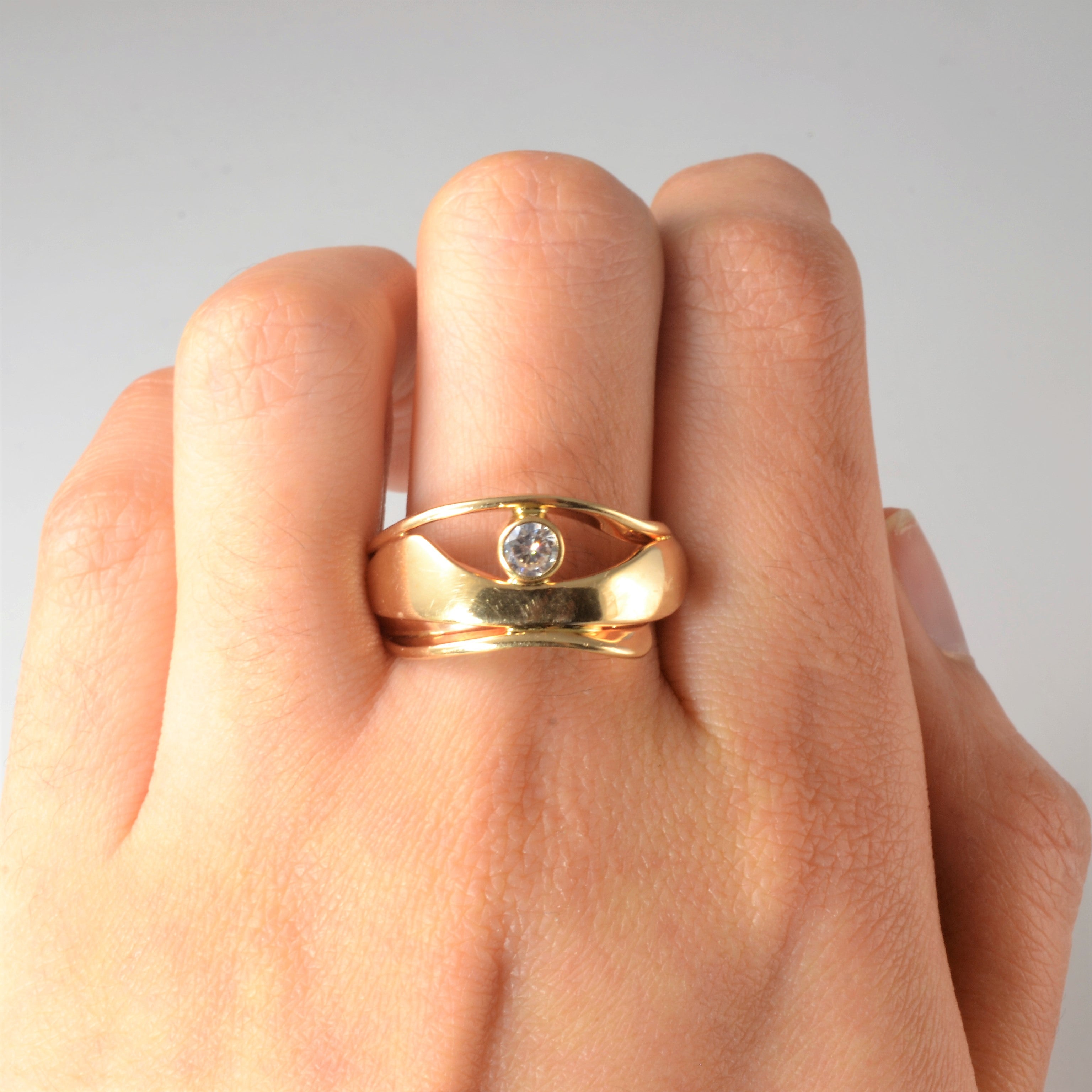 Unique Bezel Cocktail Ring | 0.25ct | SZ 9.25 |