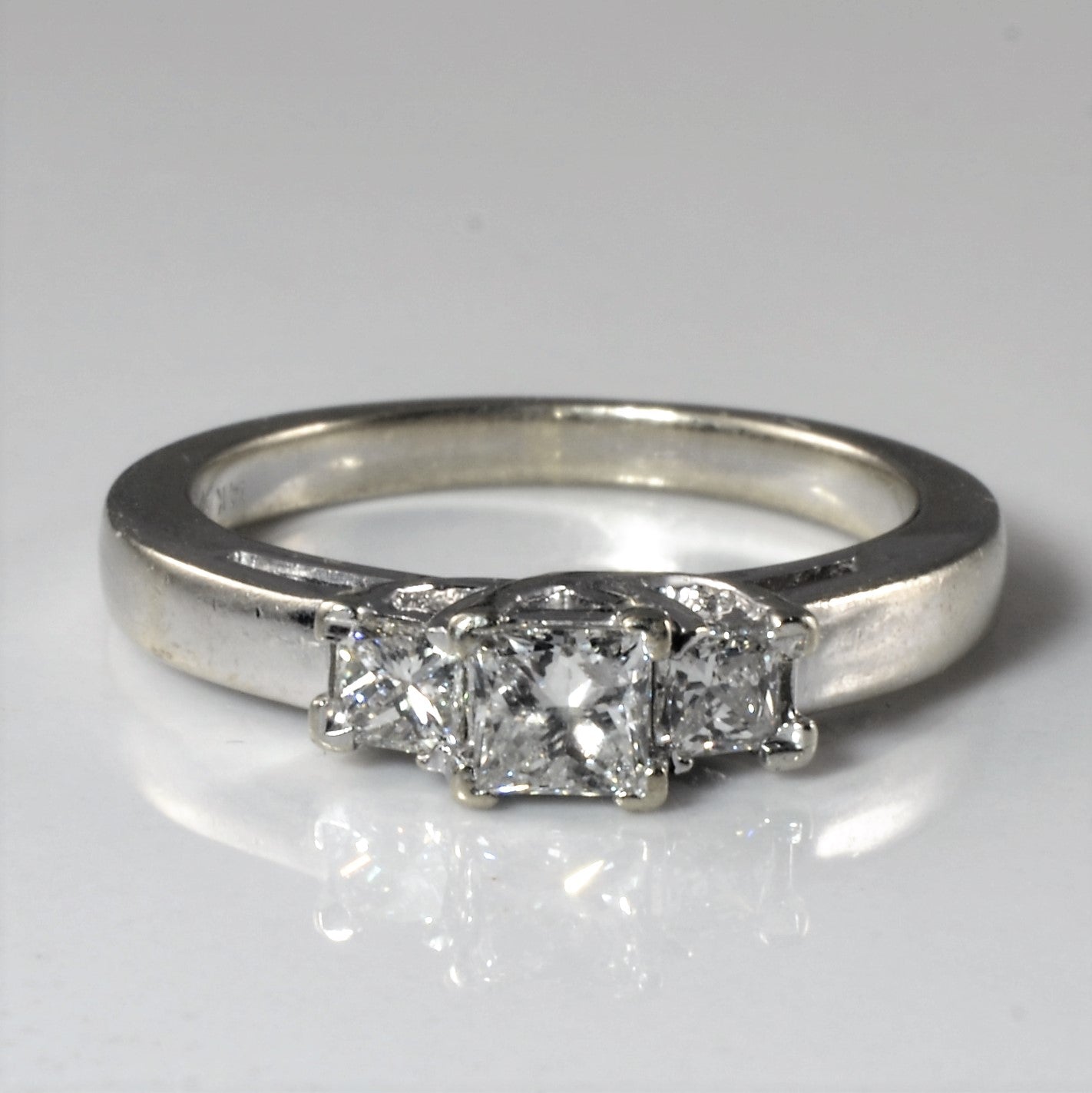 Three Stone Princess Diamond Ring | 0.60ctw | SZ 5.25 |