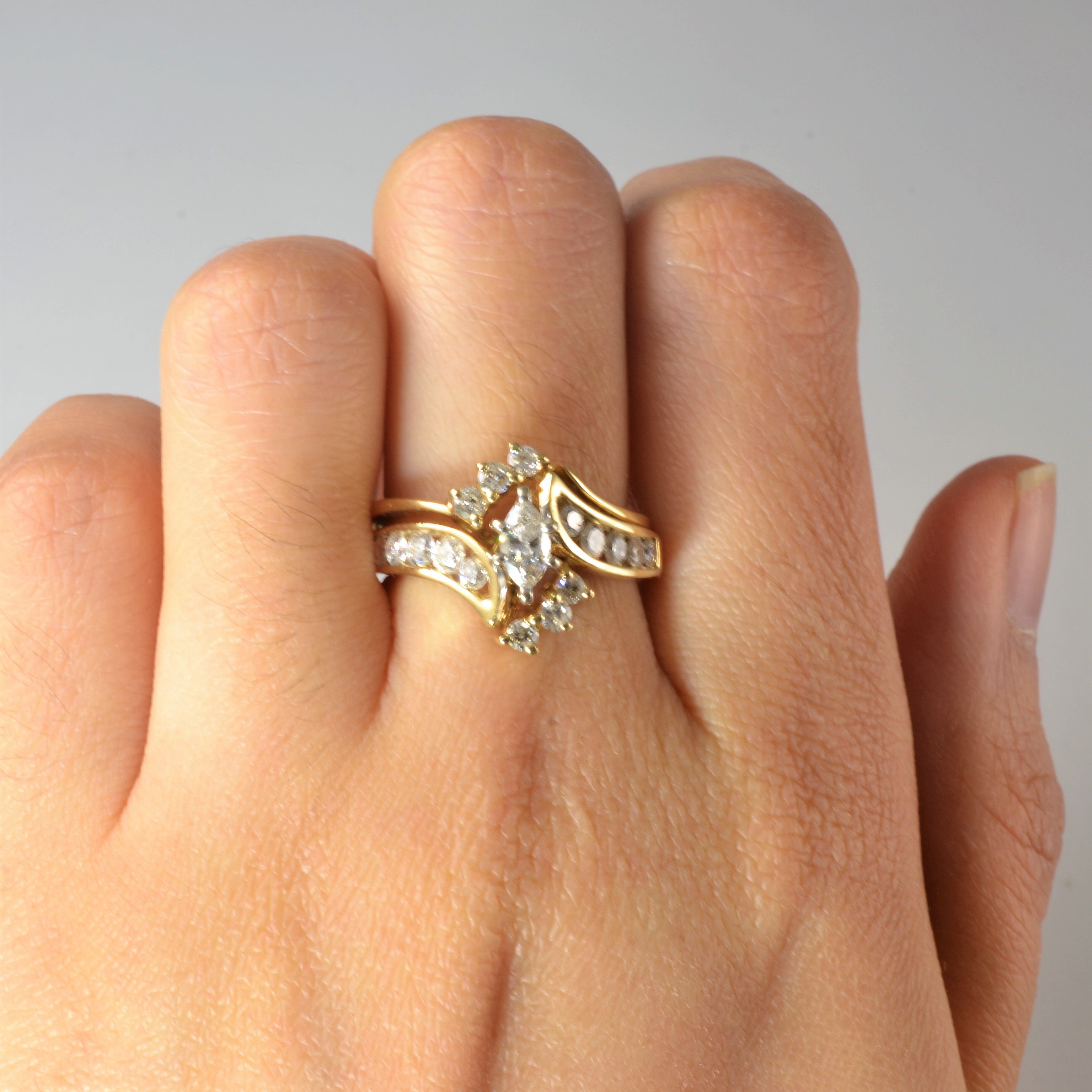 Bypass Marquise Diamond Wedding Set | 0.95ctw | SZ 7 |