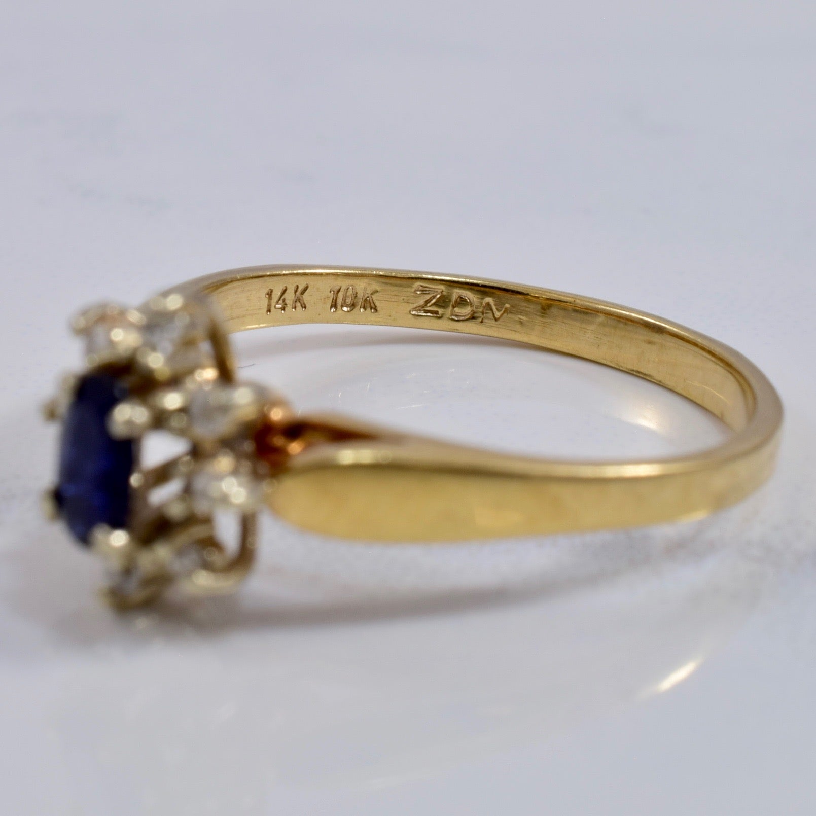 Sapphire and Diamond Cluster Ring | 0.08 ctw SZ 7.75 |