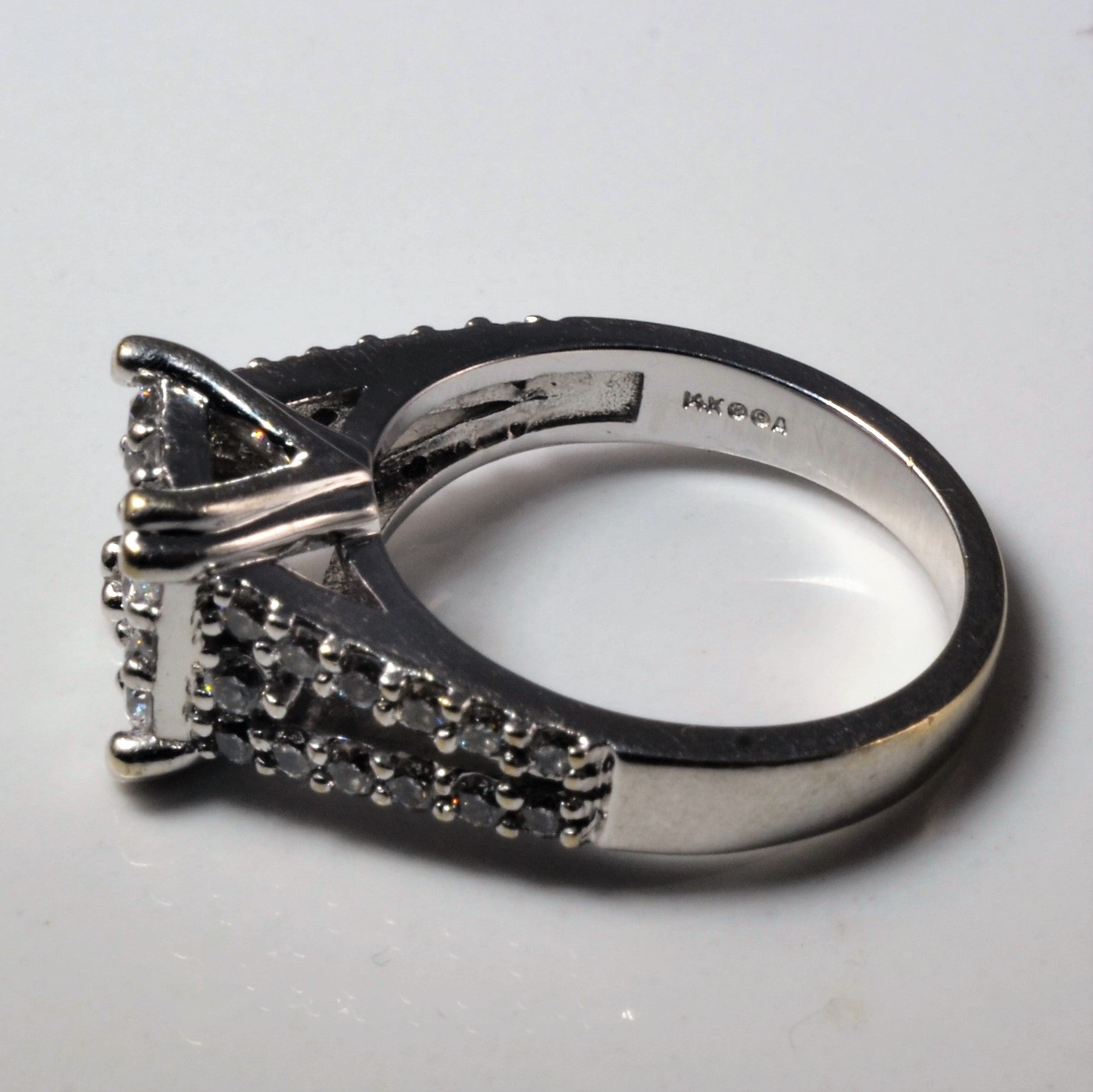 Princess Illusion Engagement Ring | 1.35ctw | SZ 6.75 |
