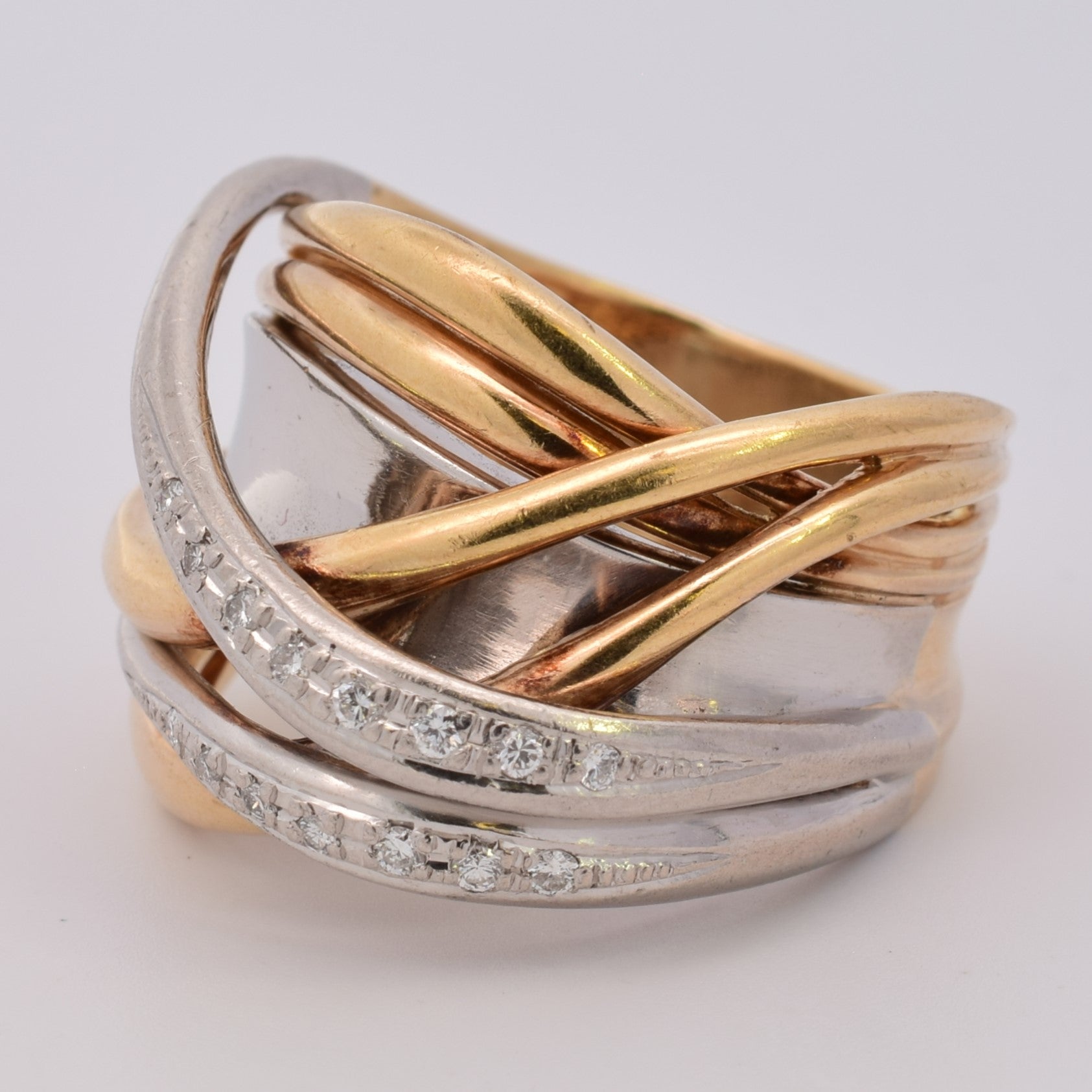 Two Tone Crossover Diamond Ring | 0.12ctw | SZ 9 |