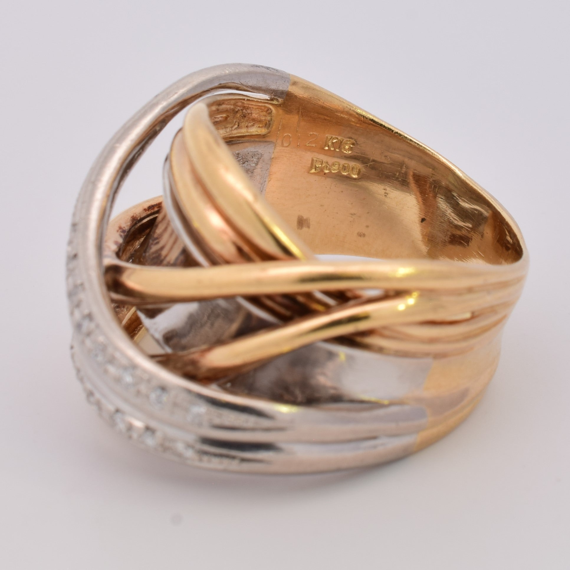 Two Tone Crossover Diamond Ring | 0.12ctw | SZ 9 |