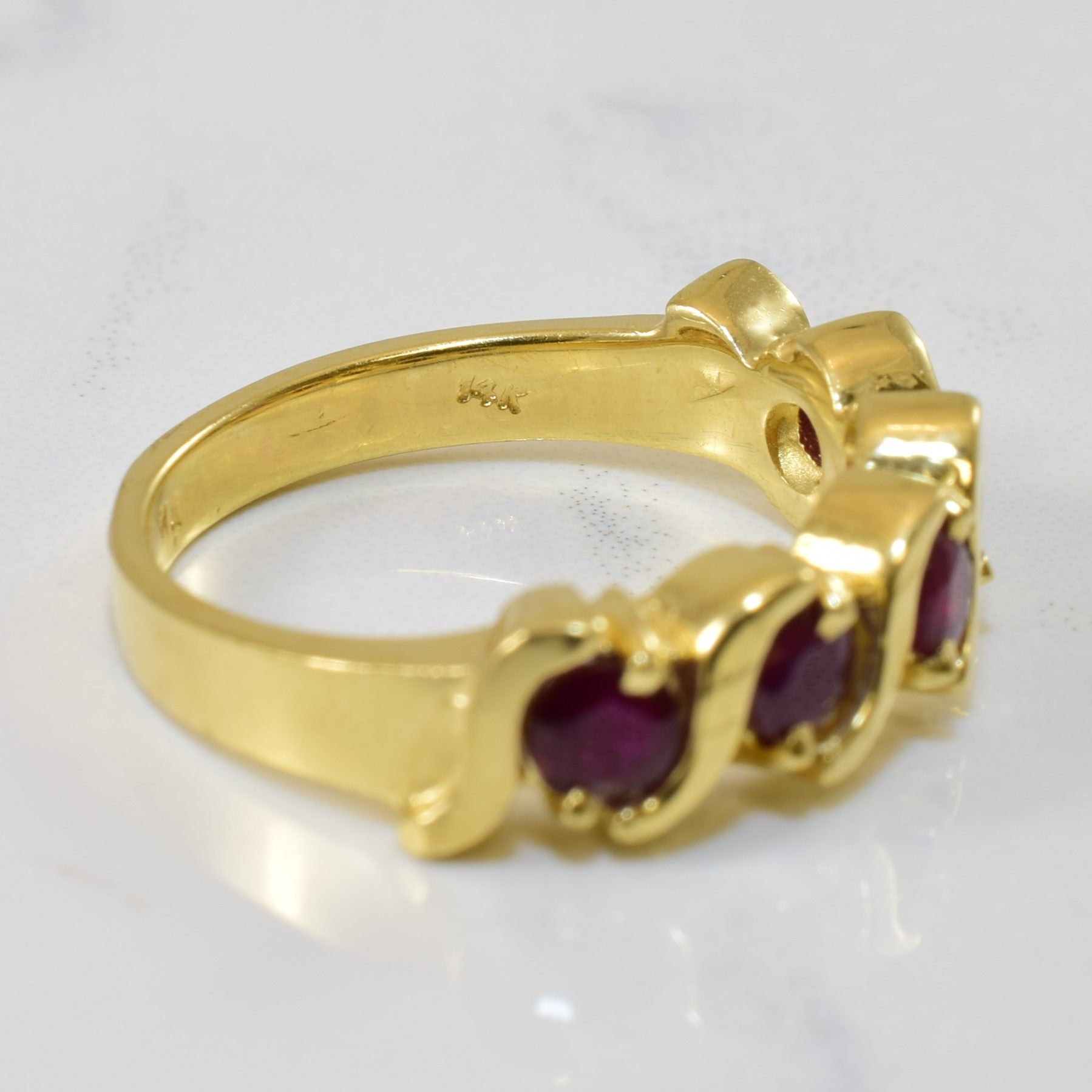 Ruby Crossover Ring | 1.00ctw | SZ 6.75 |