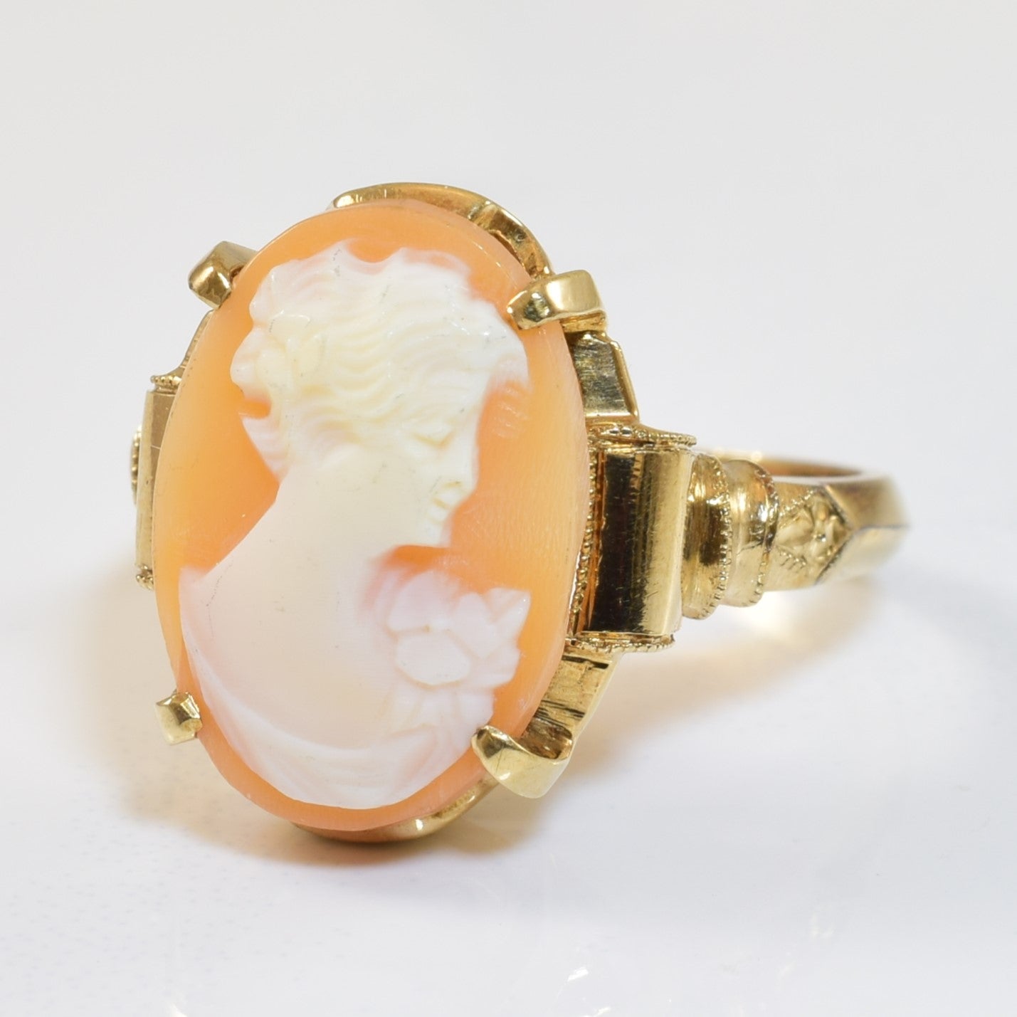 Cameo Ring | 2.75ct | SZ 5.5 |