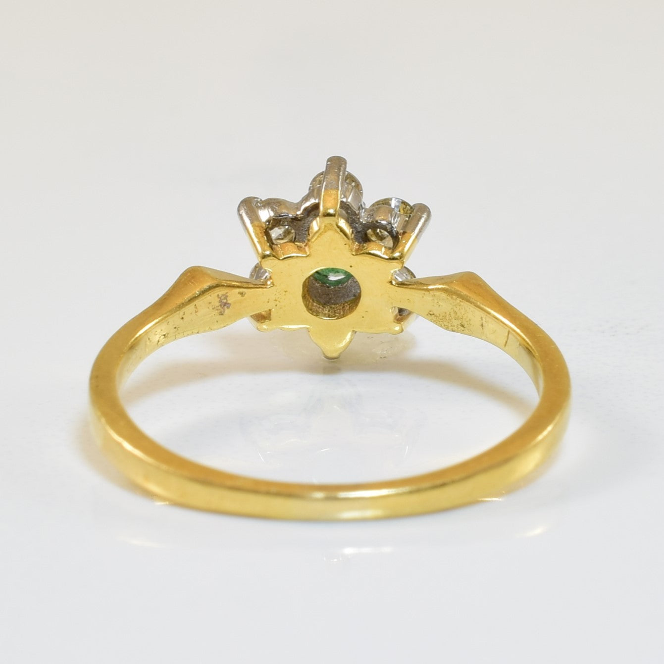 Diamond & Emerald Cluster Ring | 0.18ctw, 0.10ct | SZ 5 |