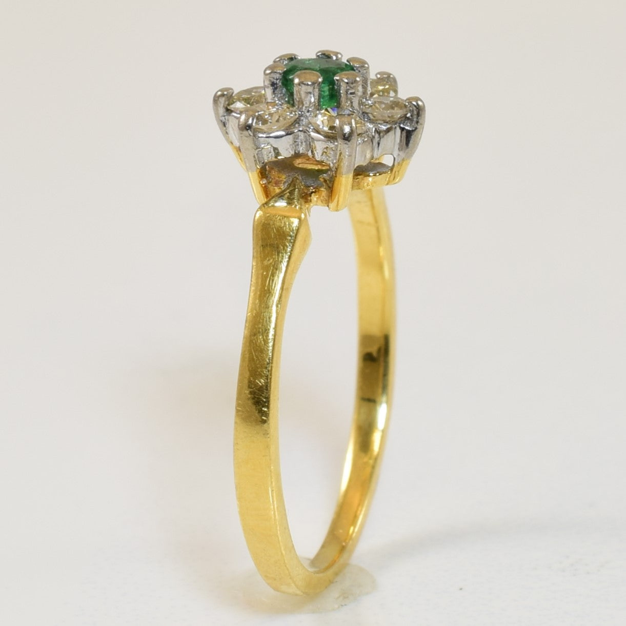 Diamond & Emerald Cluster Ring | 0.18ctw, 0.10ct | SZ 5 |