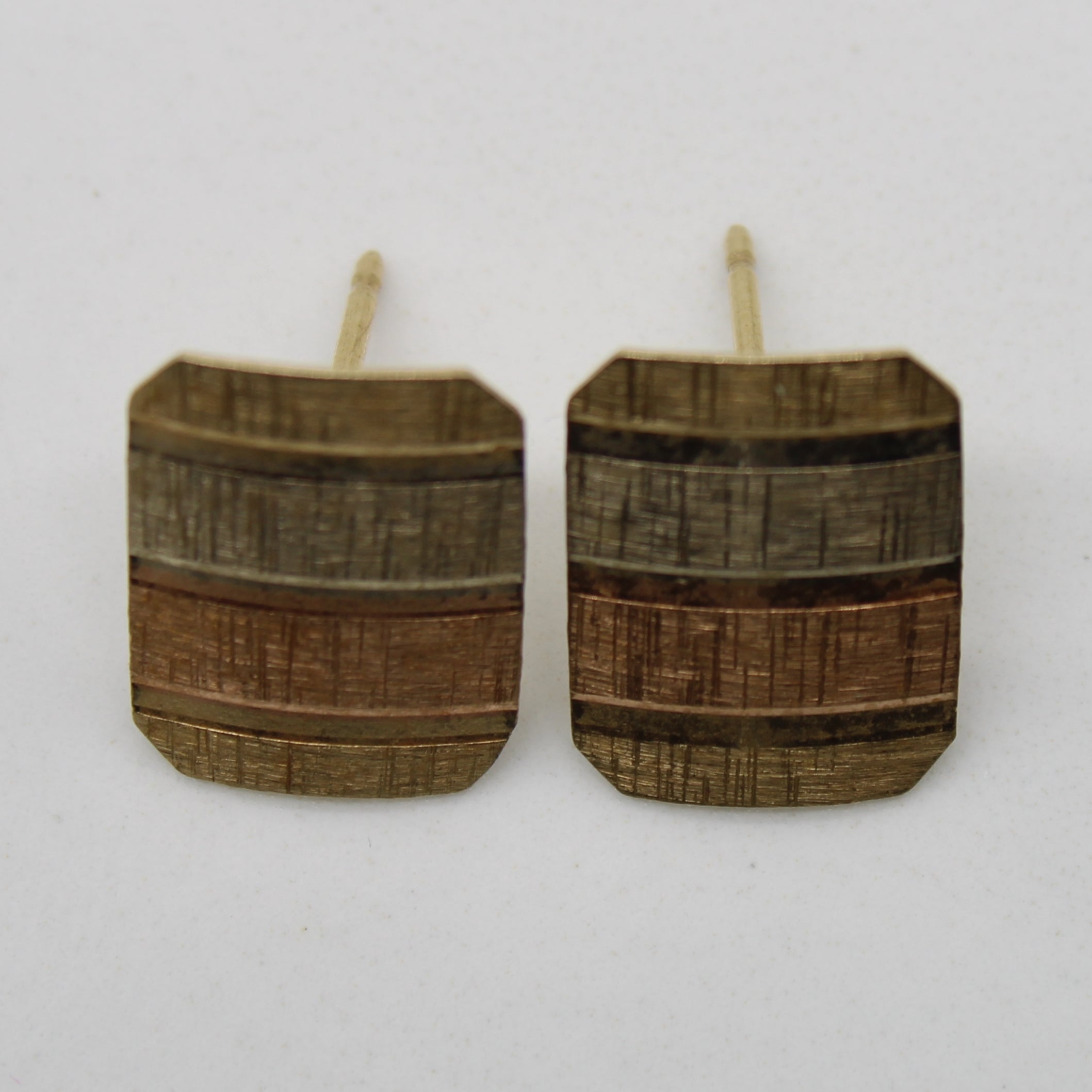 Clous de protection tricolores |