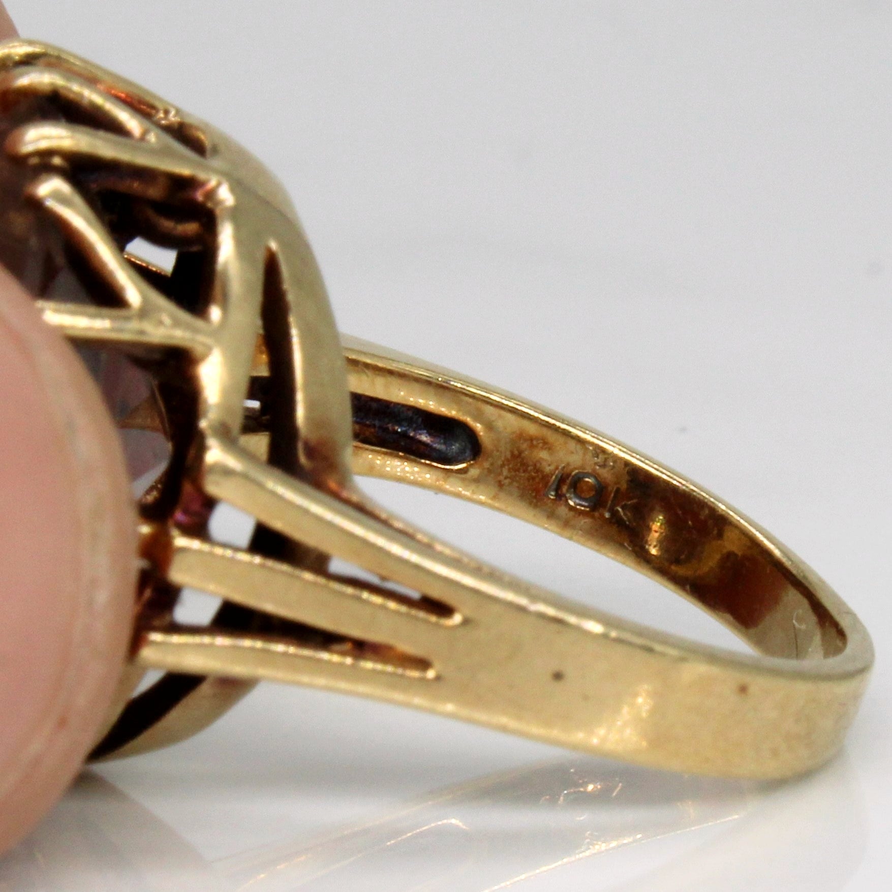 Large Quartz Cocktail Ring | 10.05ct | SZ 6.75 |
