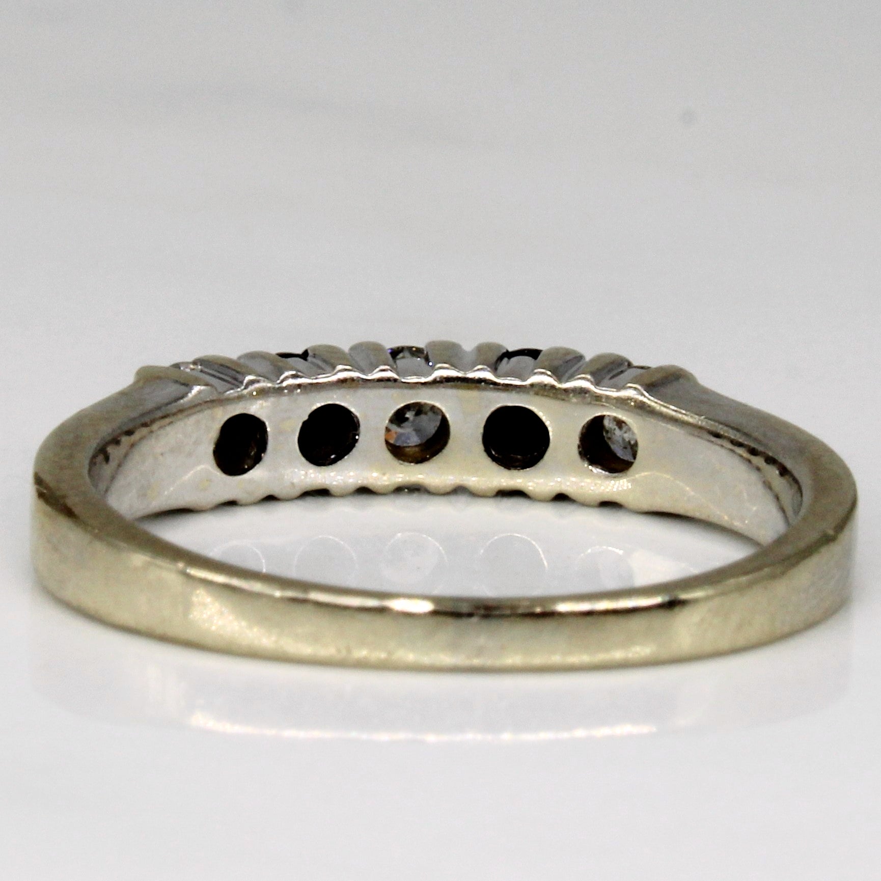 Black & White Diamond Band | 0.50ctw | SZ 6.5 |