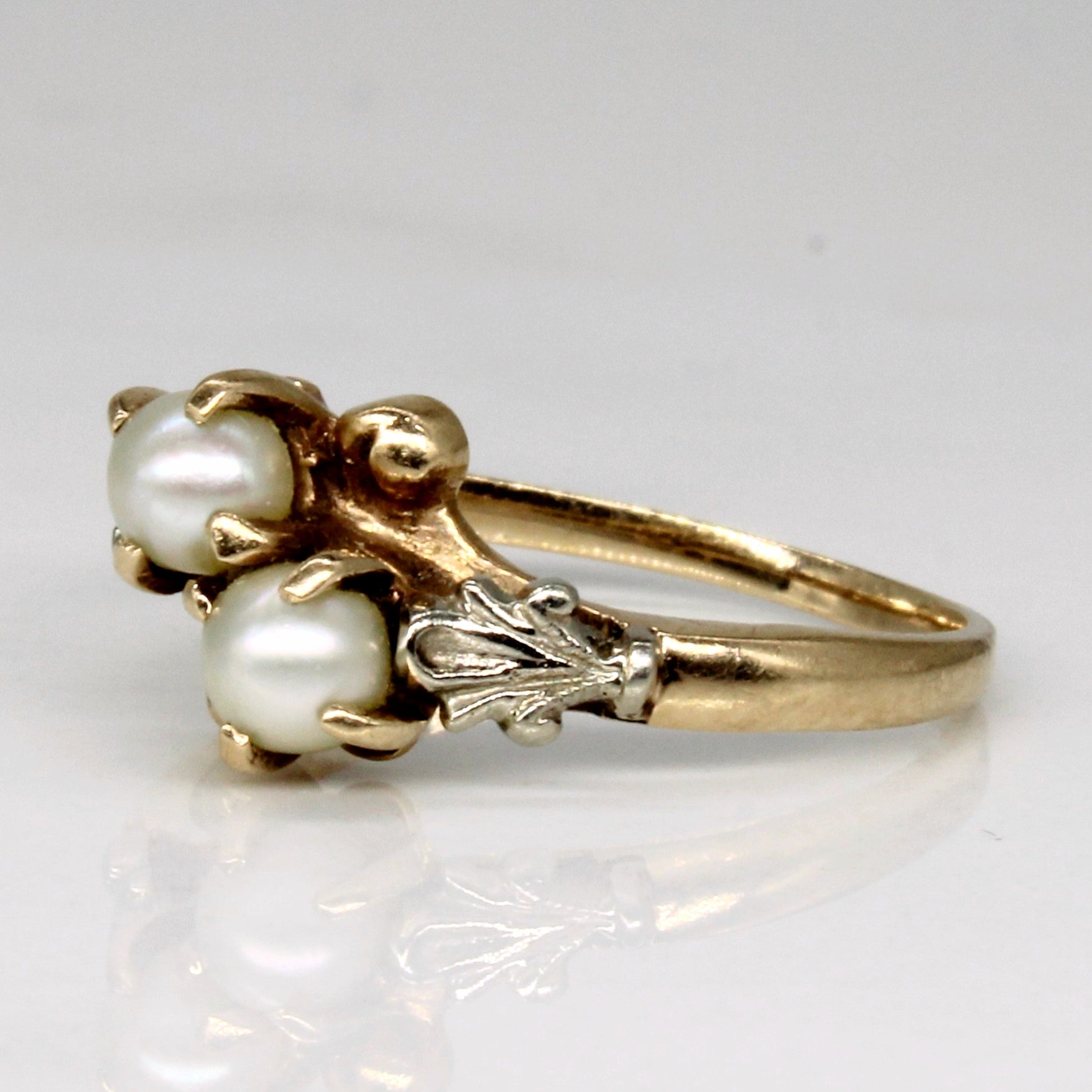 Bague rétro bicolore perle avec fermoir contourné | Taille 5,5 |