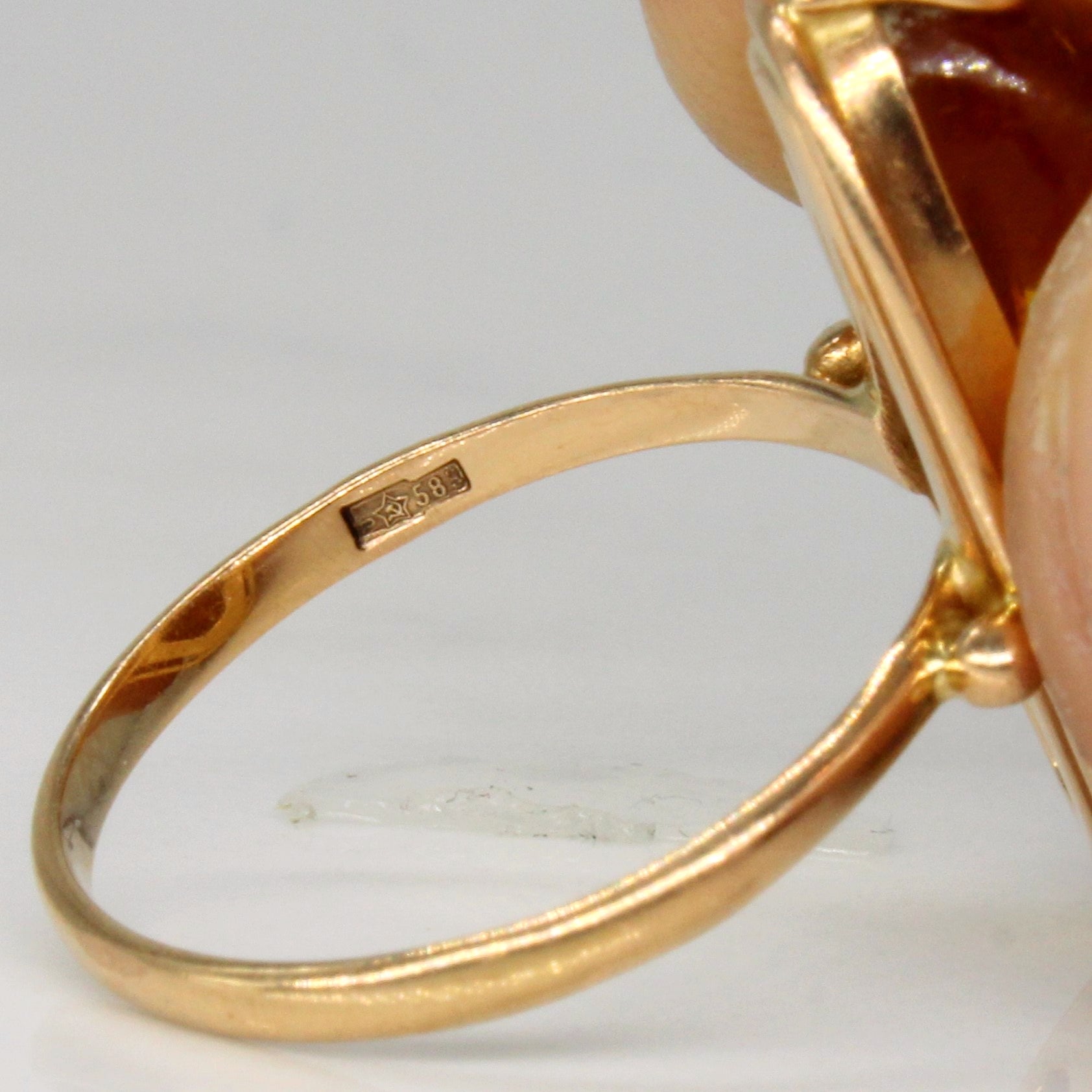 1977 Riga Amber Cocktail Ring | 4.60ct | SZ 7 |