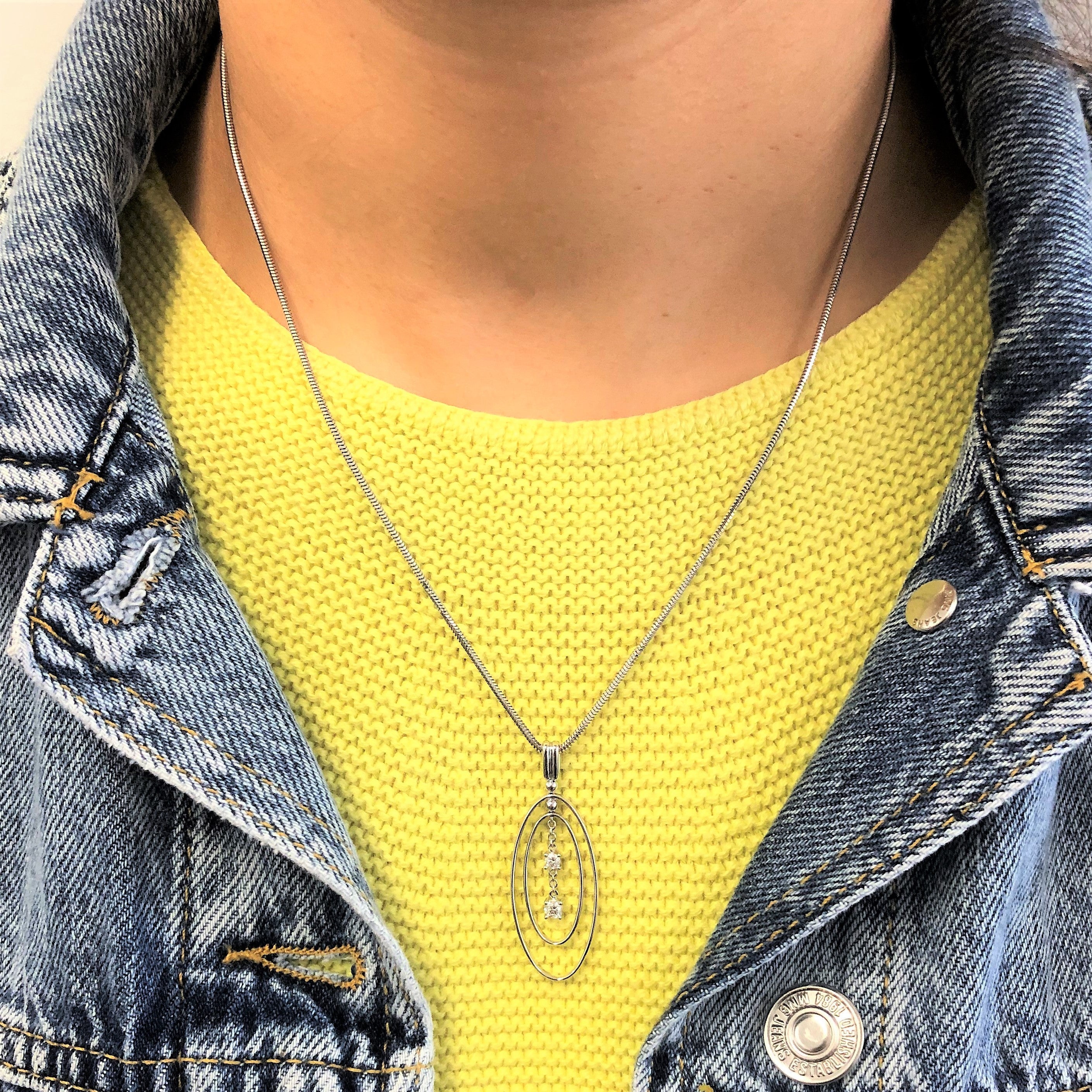 Diamond Double Oval Necklace | 0.20ctw | 18" |